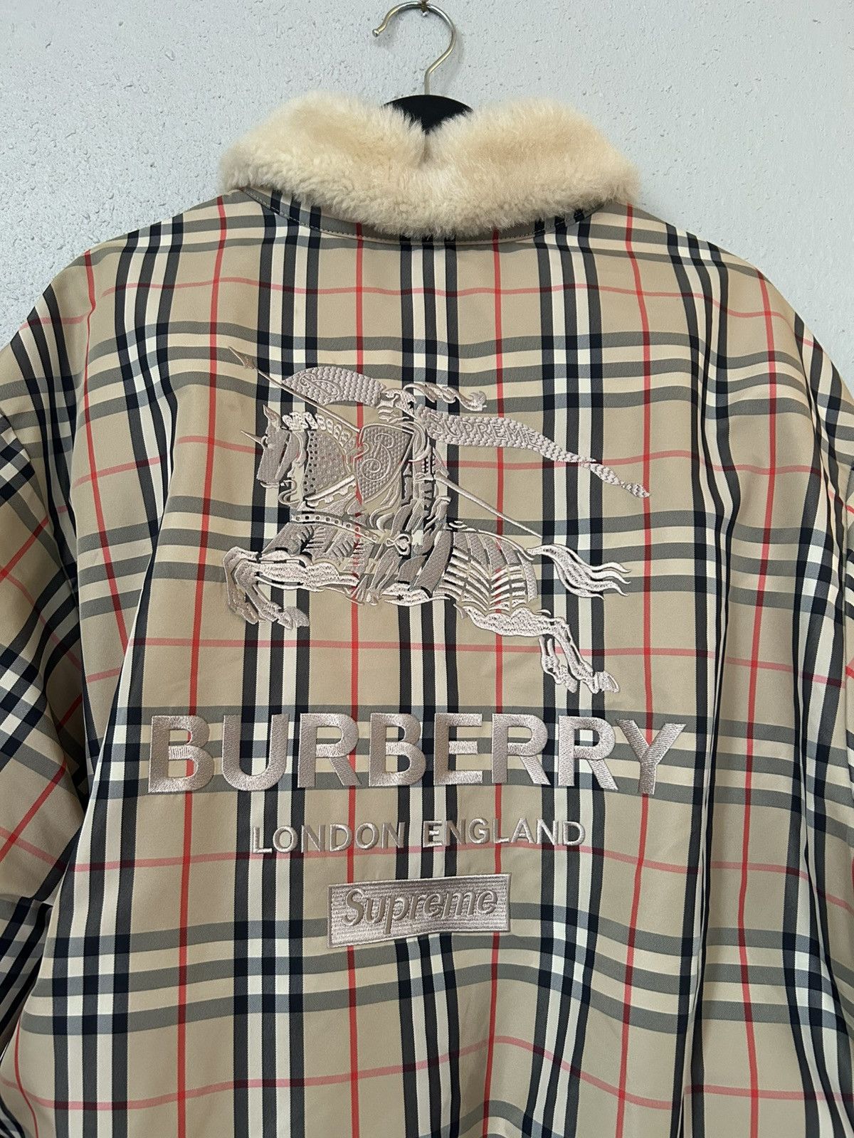 Burberry × Supreme NEW SUPREME x BURBERRY FUR PUFFER DOWN JACKET Size US XL / EU 56 / 4 - 6 Thumbnail