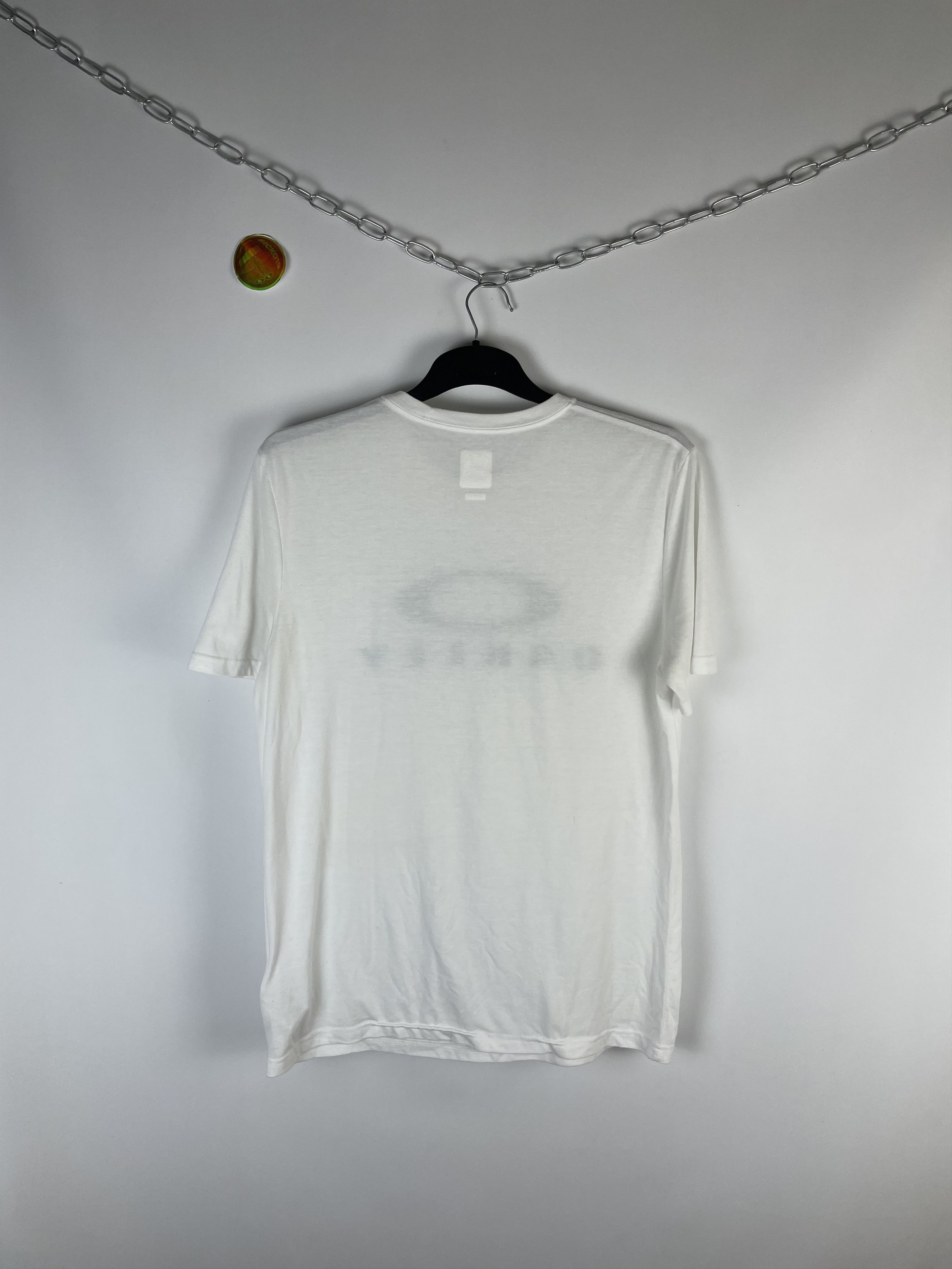 Oakley × Vintage Vintage Oakley Tee Size US M / EU 48-50 / 2 - 8 Thumbnail