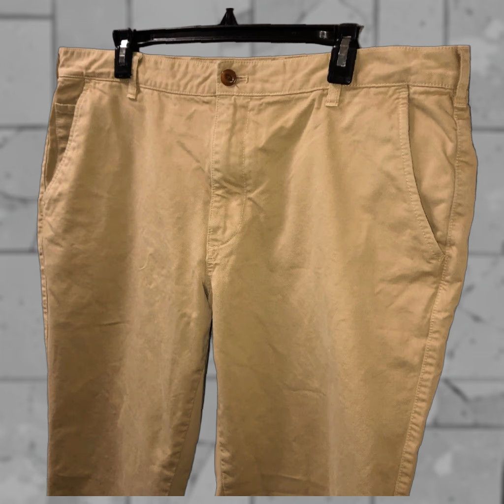 Brooks Brothers Brooks Brothers Mens Beige Casual Pants Size 38 X 32 Casual Pants 100% Cotton Mens Beige Brooks Brothers Pants Size 38 X 32 Size US 38 / EU 54 - 1 Thumbnail