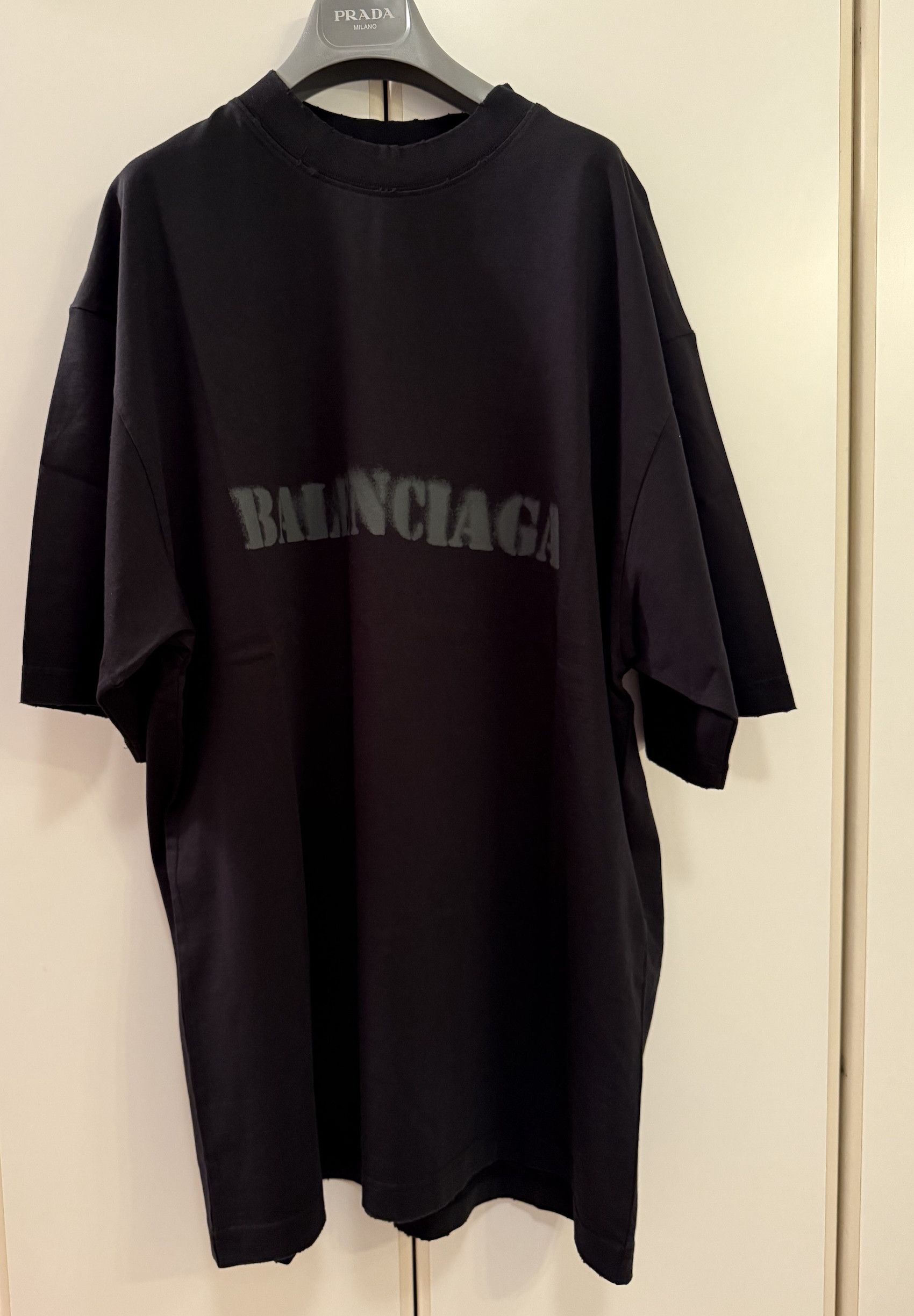 Balenciaga FW'24 Stencil Type Tee Size US XL / EU 56 / 4 - 1 Thumbnail