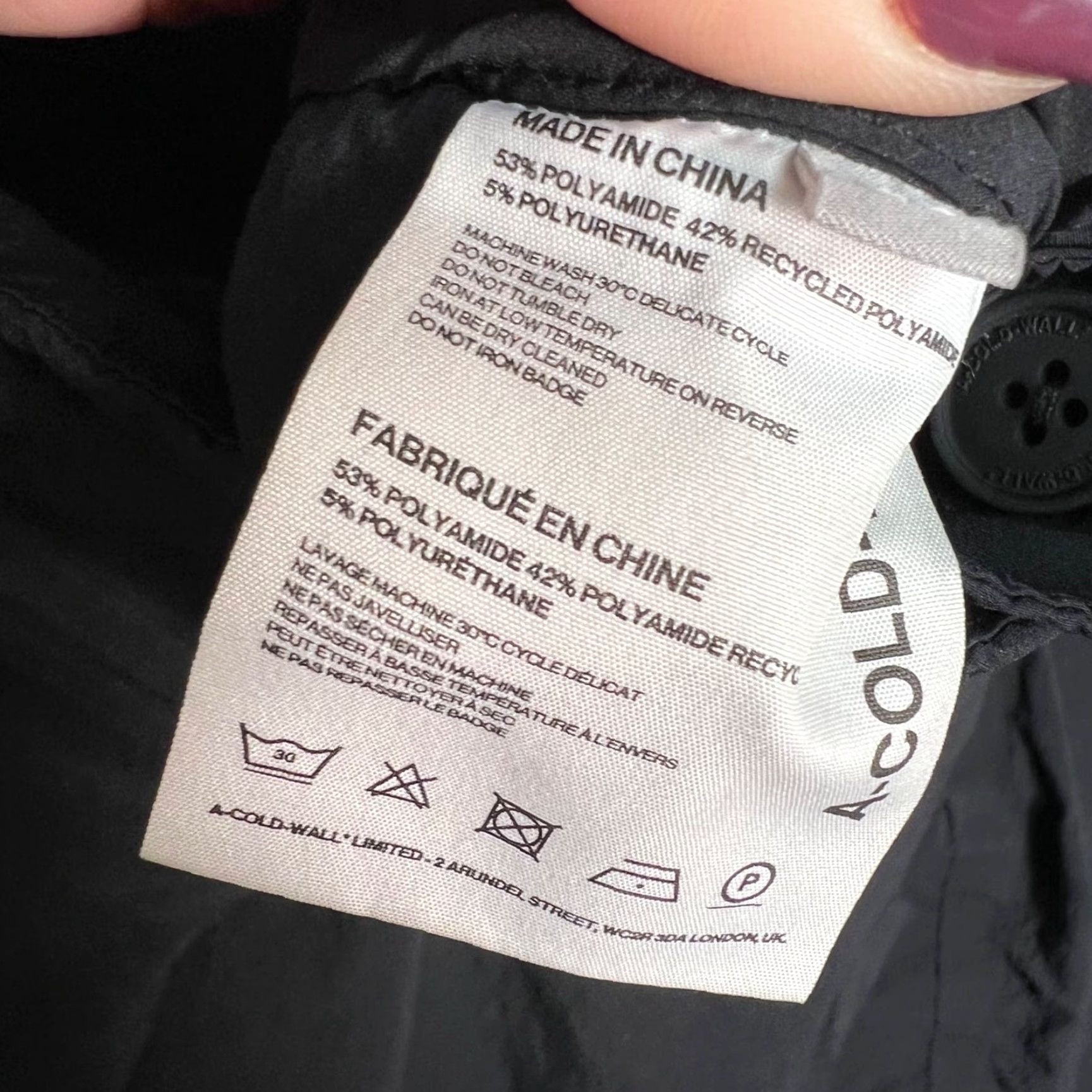 Vintage VINTAGE A-Cold-Wall MEns 46 Black Nylon Blend Bermuda Shorts Size US 30 / EU 46 - 5 Thumbnail