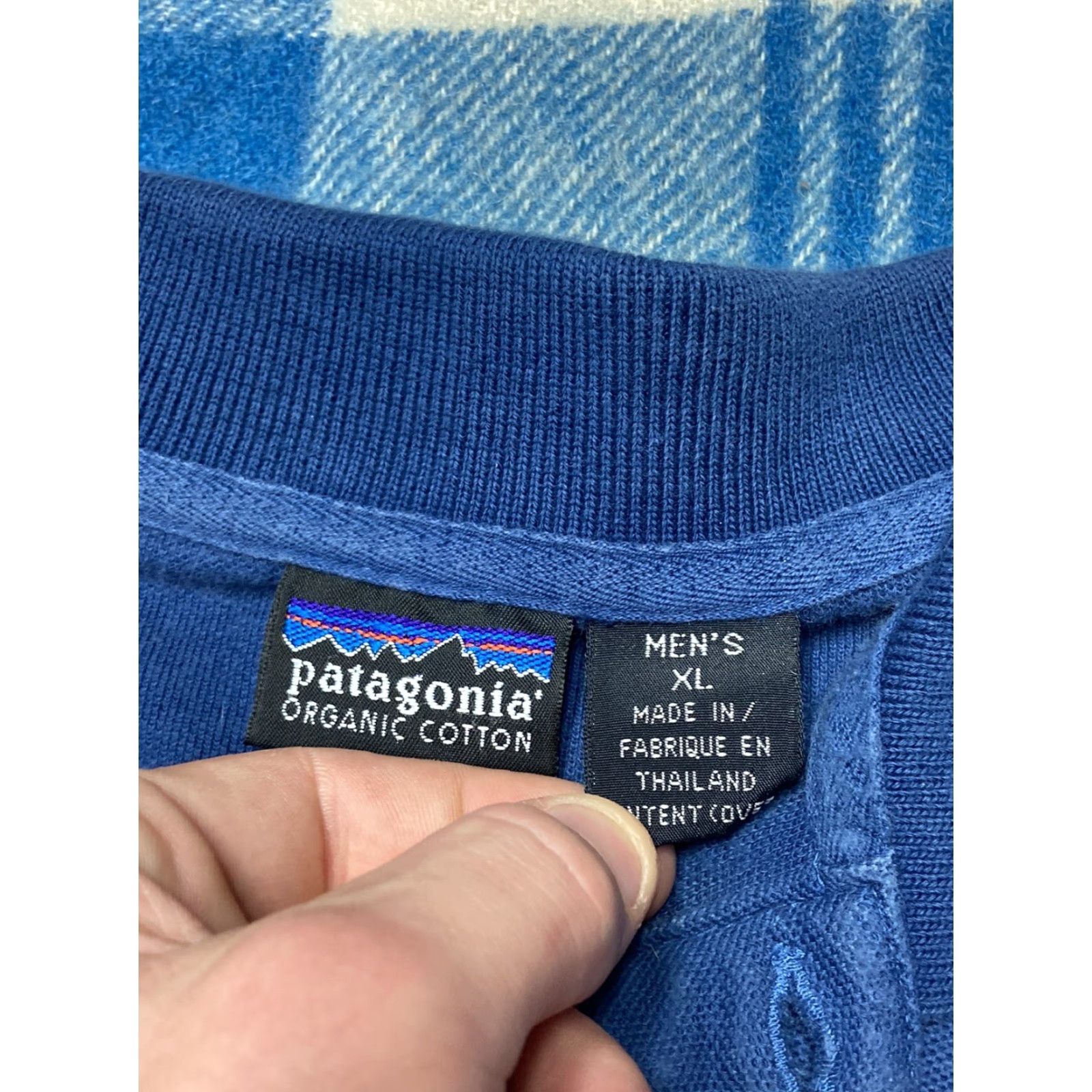 Patagonia VINTAGE Patagonia Organic Cotton 1/4 Button Up Shirt Polo Golf Navy Blue Mens XL Vtg - Shirt Mens XL Blue Size US XL / EU 56 / 4 - 4 Thumbnail