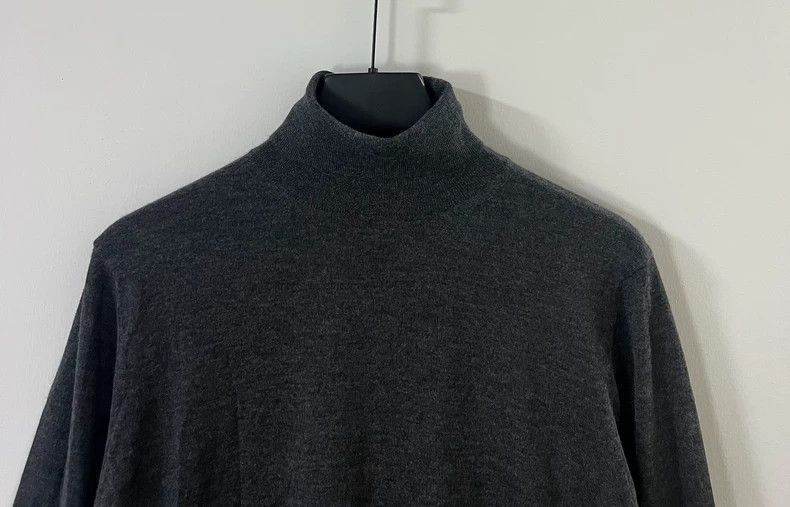 Prada Prada Turtleneck cashmere knitted sweater Size US L / EU 52-54 / 3 - 3 Thumbnail