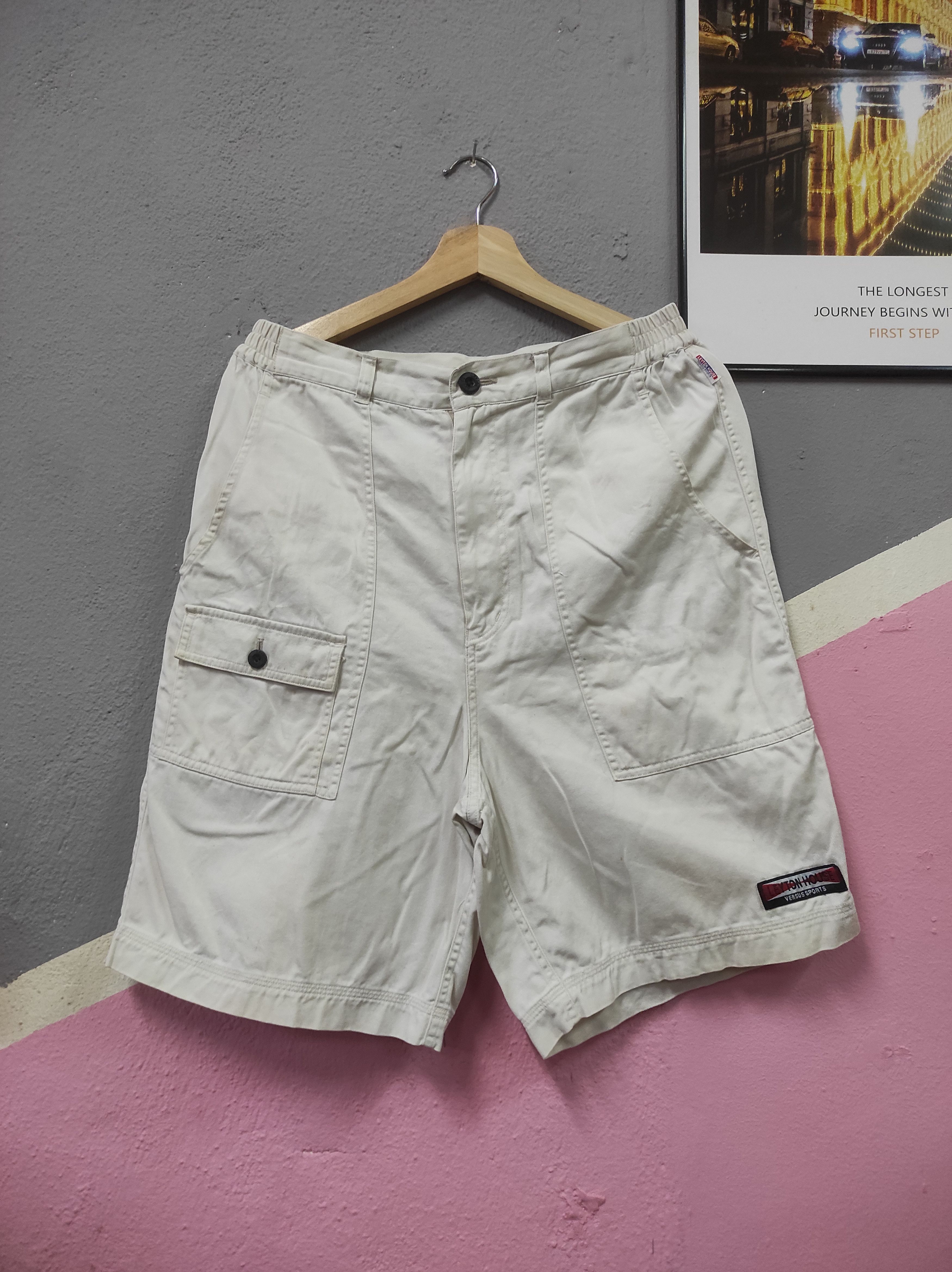 LEYTON HOUSE VERSUS SPORTS CARGO SHORT PANTS