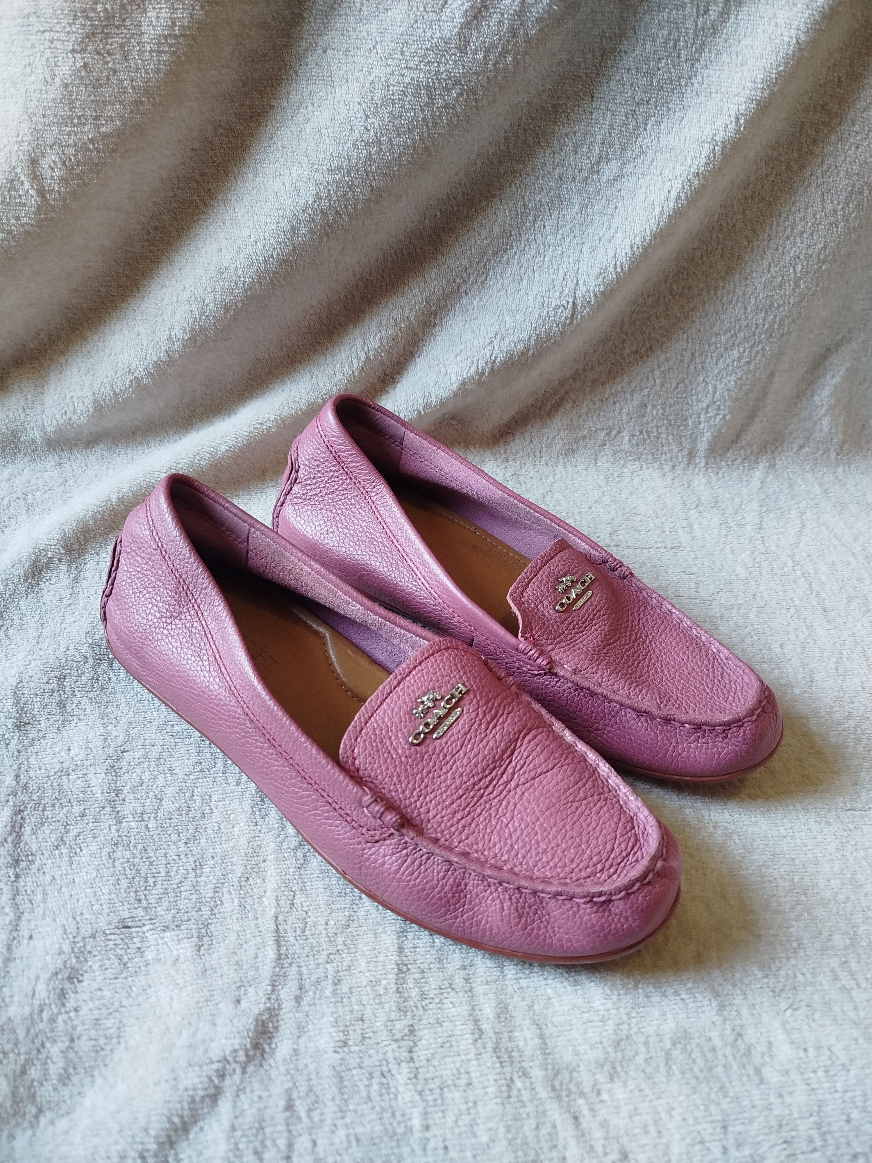Coach Coach mary lock up leather driving loafers sz 38 Size US 8 / IT 38 - 1 Thumbnail