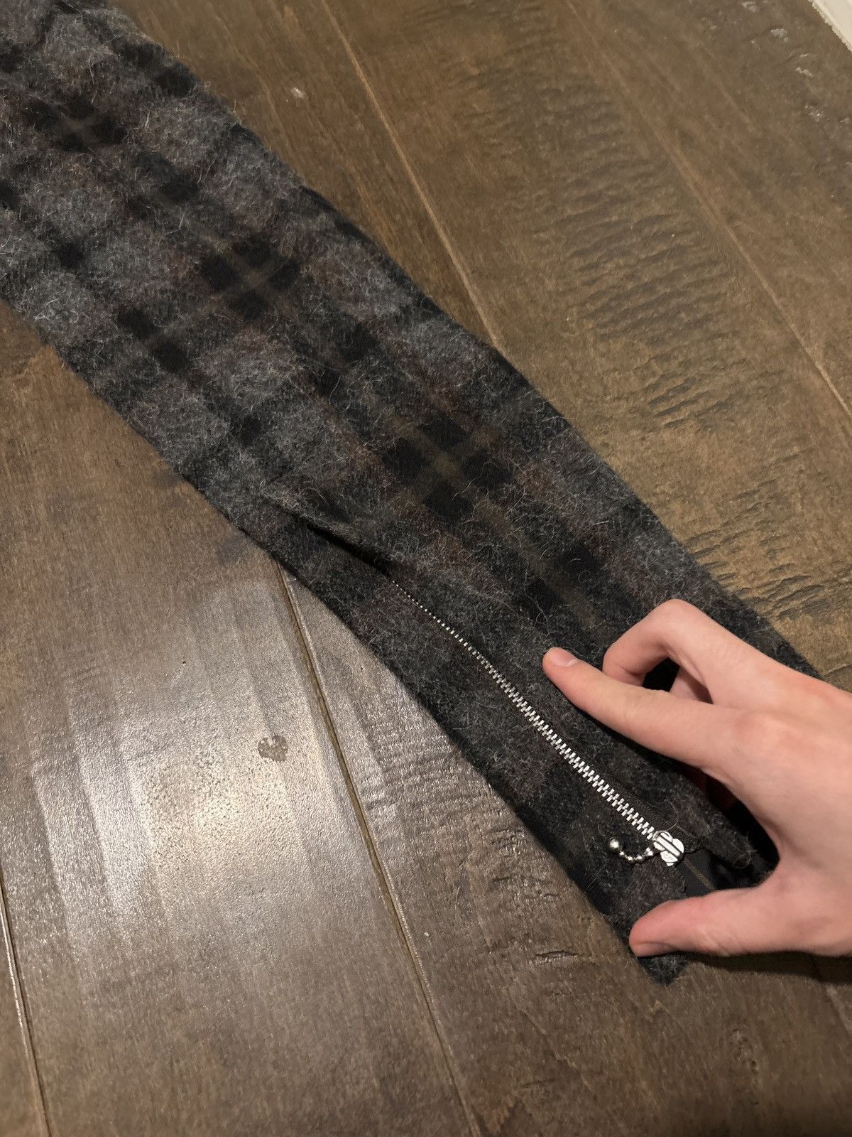 Jun Takahashi × Undercover Undercover ‘but beautiful’ plaid wool pants Size 25" / US 0 / IT 36 - 4 Thumbnail