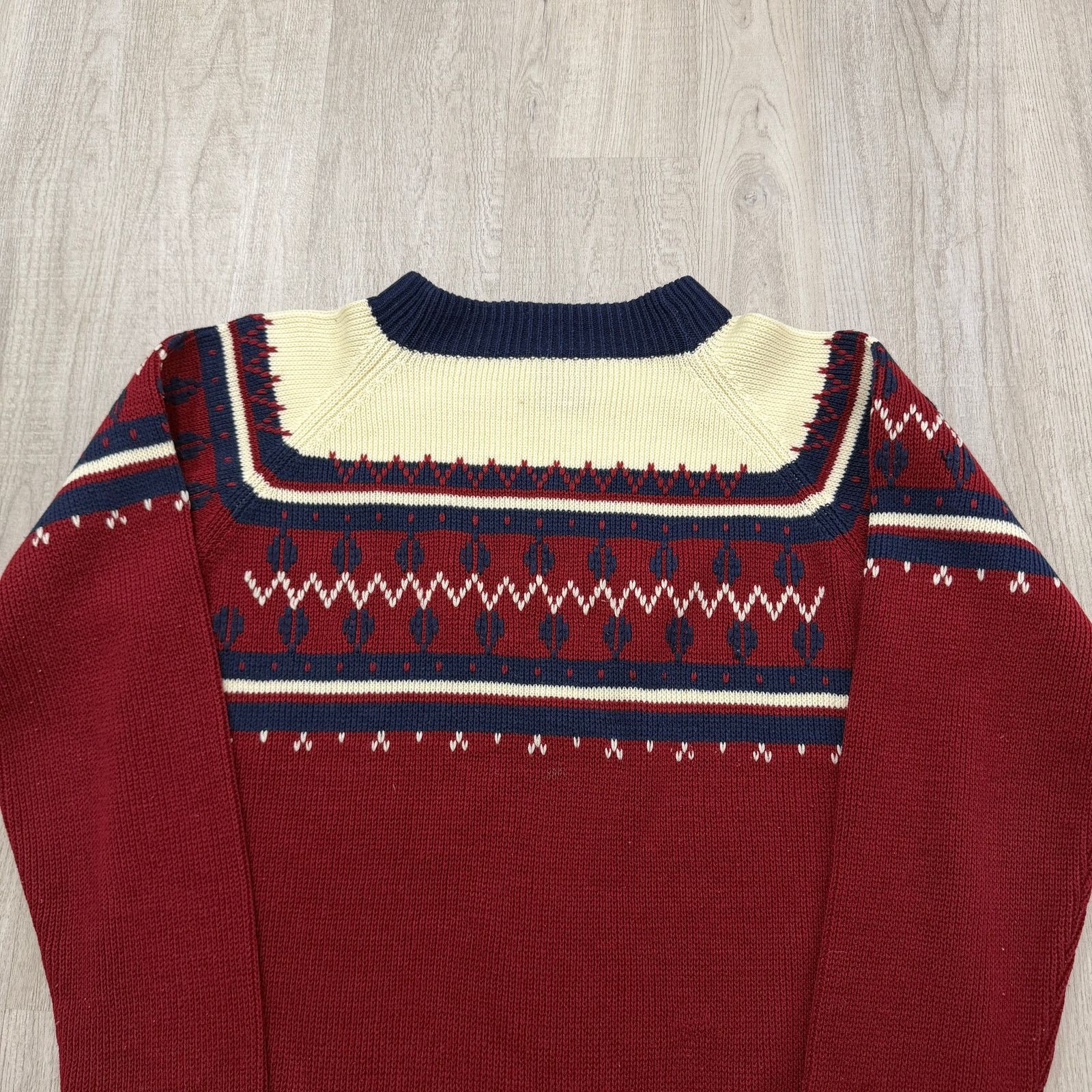 Vintage Vintage JCPenney Sweater Extra Large Red Fair Isle 70s 80s Size US XL / EU 56 / 4 - 2 Thumbnail
