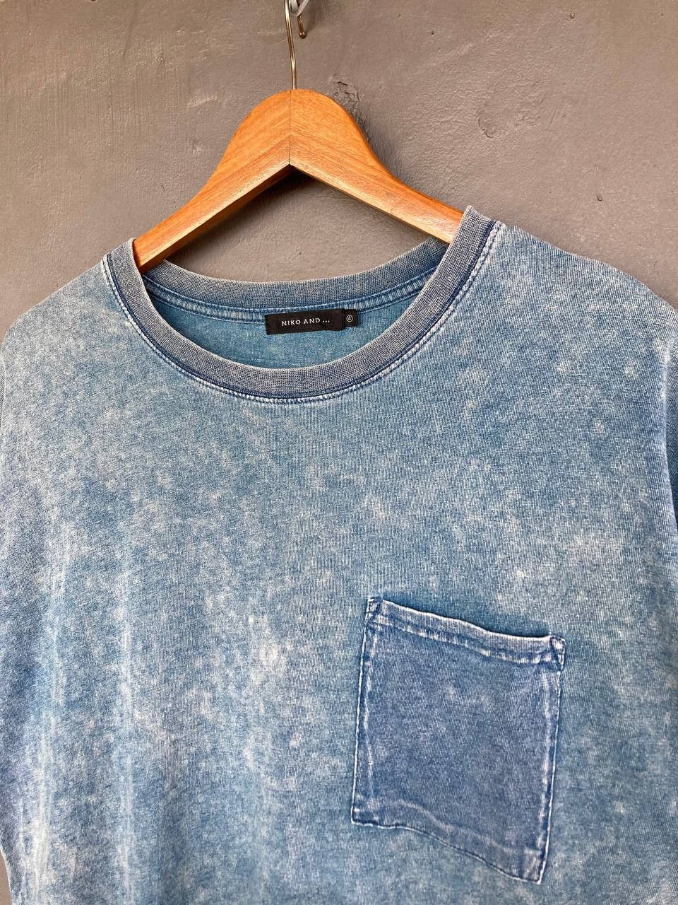 Other Niko and … Acid Wash Pocket Tee Size US XL / EU 56 / 4 - 3 Thumbnail