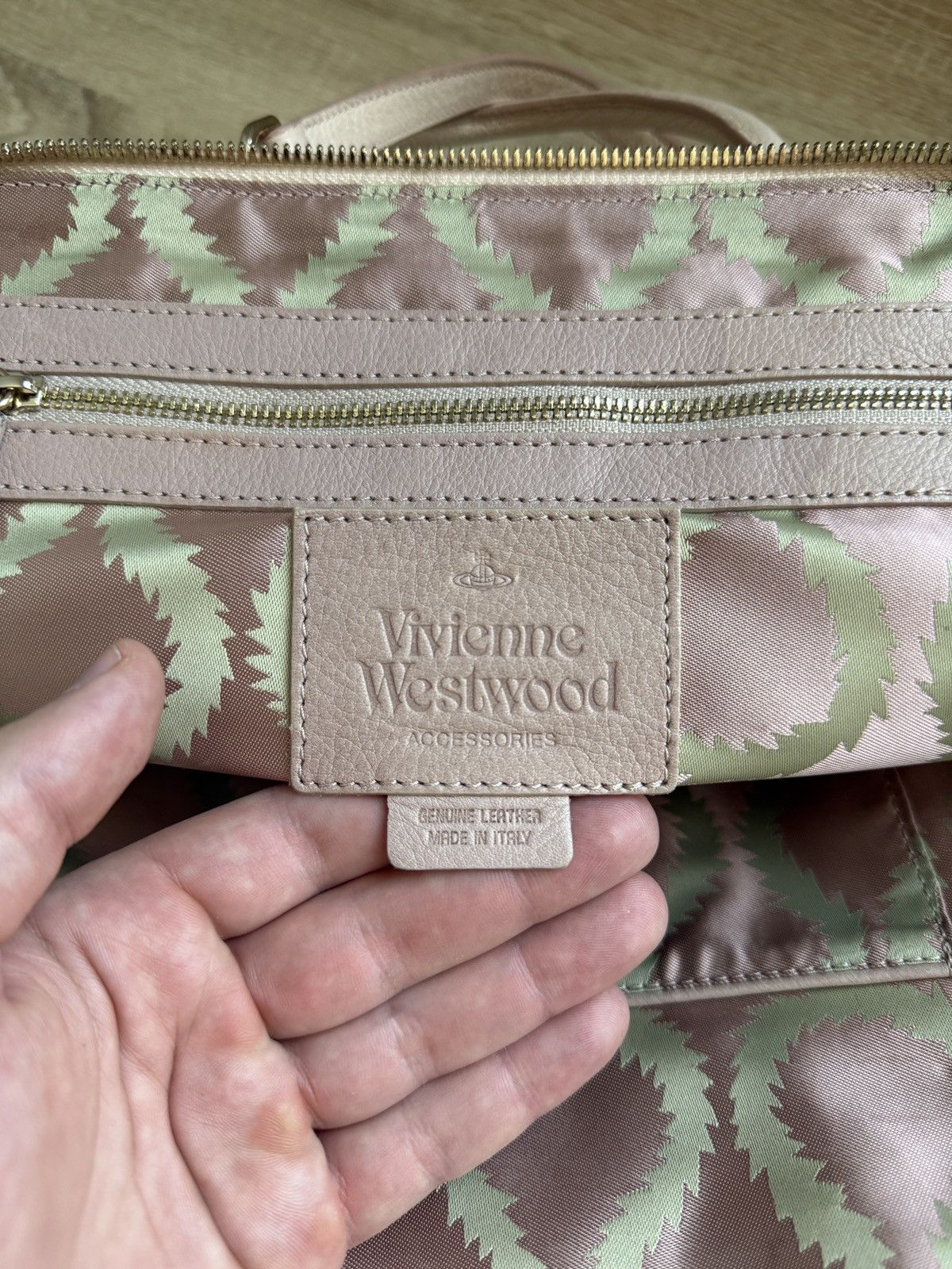 Vivienne Westwood 🇮🇹 Vivienne Westwood Balmoral Grain Leather Pink Bag Size ONE SIZE - 10 Thumbnail