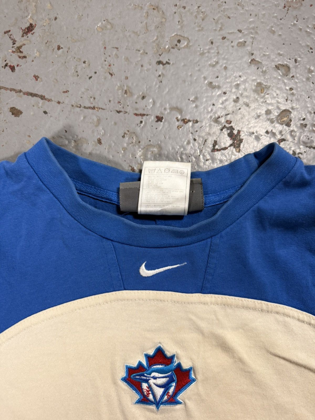 Nike Insane Vintage Nike Bluejays Mlb Jersey Y2K Tee Size US XL / EU 56 / 4 - 4 Thumbnail