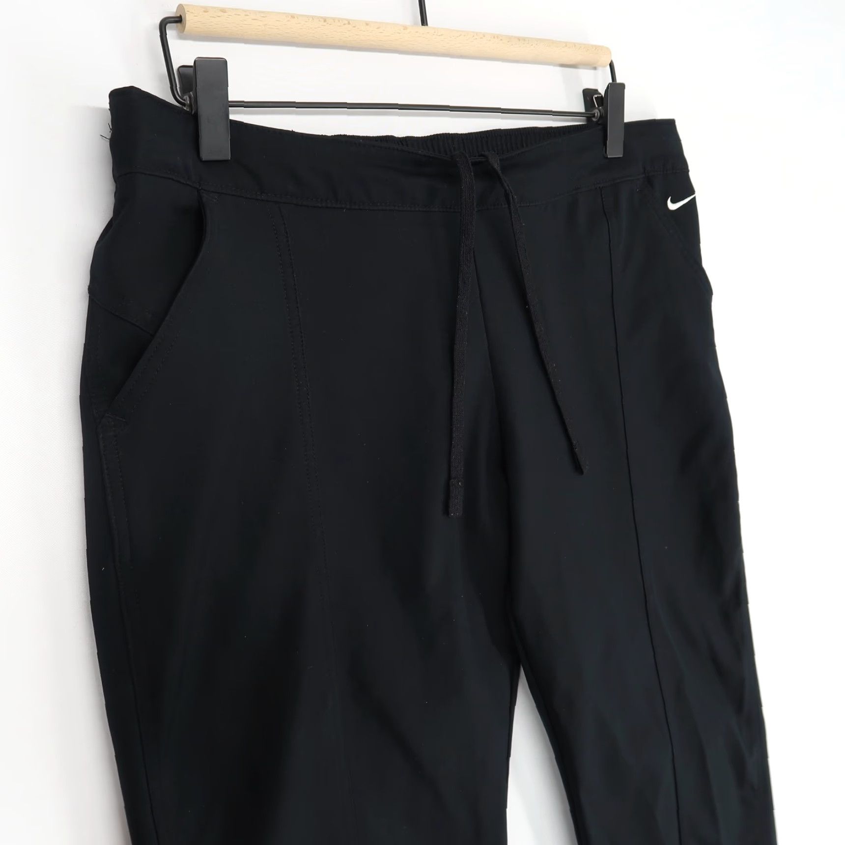 Nike Nike Track Pants Womens L Black Drawstring Waist Athletic Training Size 36" / US 14 / IT 50 - 3 Thumbnail