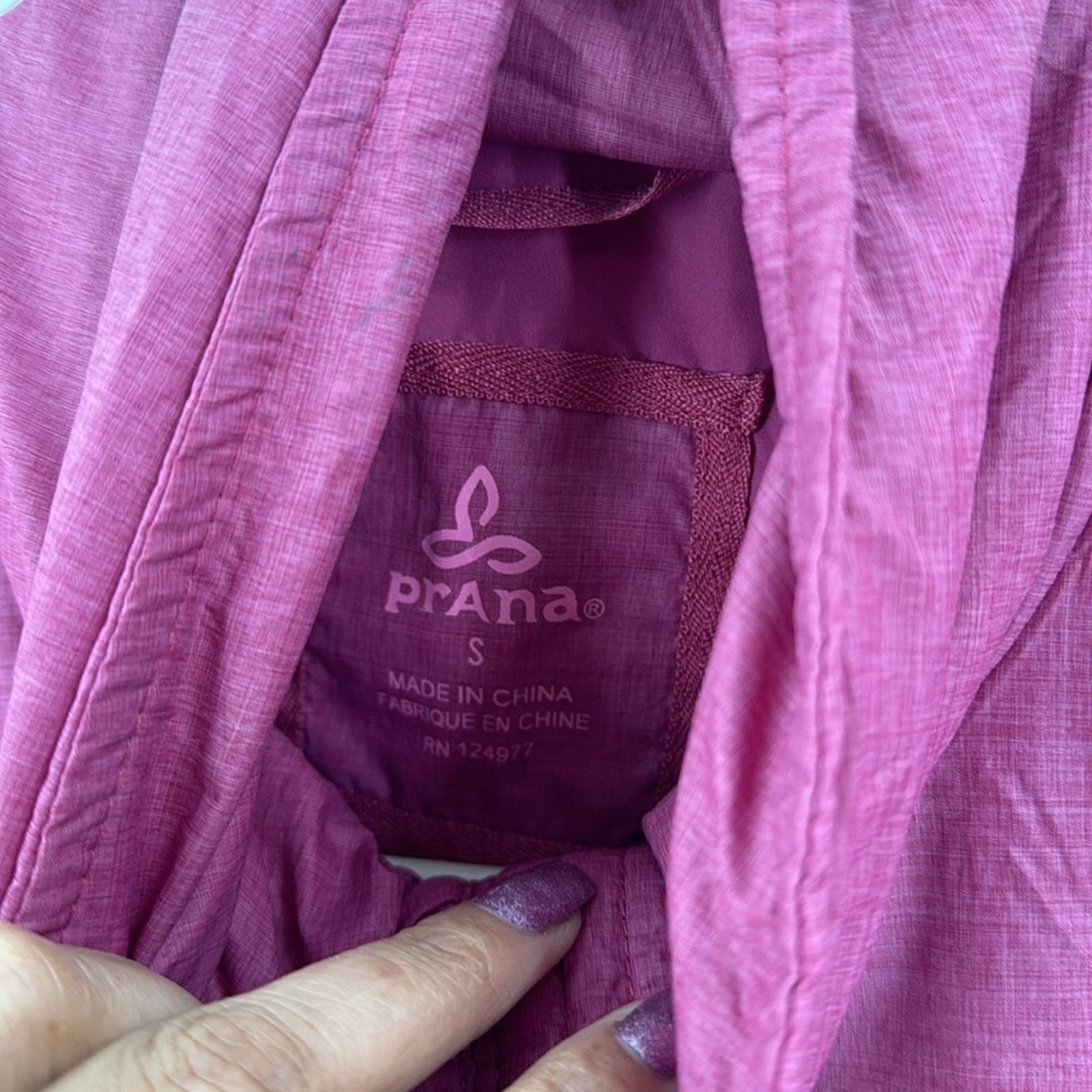 Prana PrAna Chantal Puffer Jacket Plum Red Gorpcore hiking size s Size S / US 4 / IT 40 - 7 Thumbnail