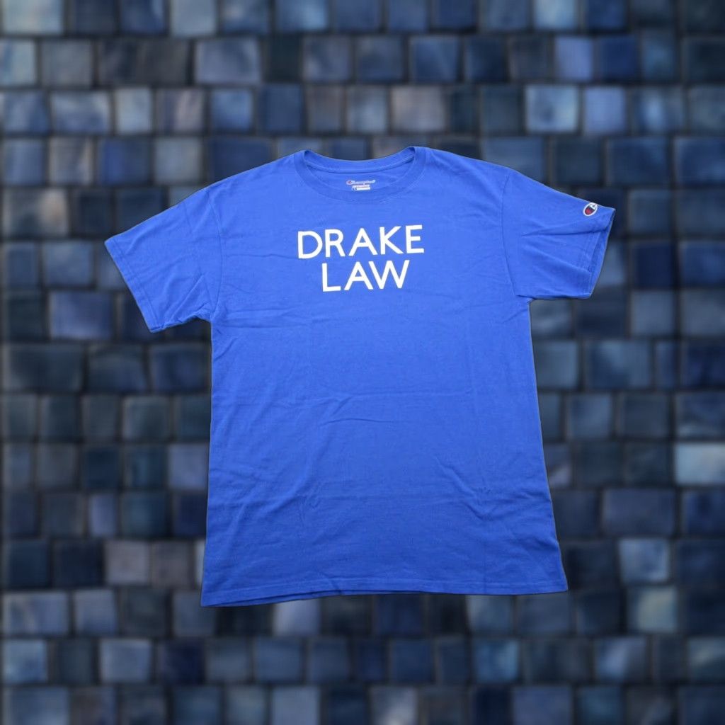 Champion Champion T-Shirt Mens Size M Blue University Spell Out Drake Law School Size US M / EU 48-50 / 2 - 1 Thumbnail