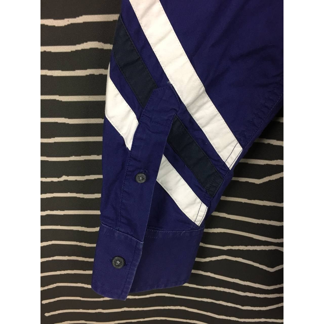 Armani Exchange Armani Exchange AX Bold Stripe Longsleeve Shirt Size L Size US L / EU 52-54 / 3 - 9 Thumbnail