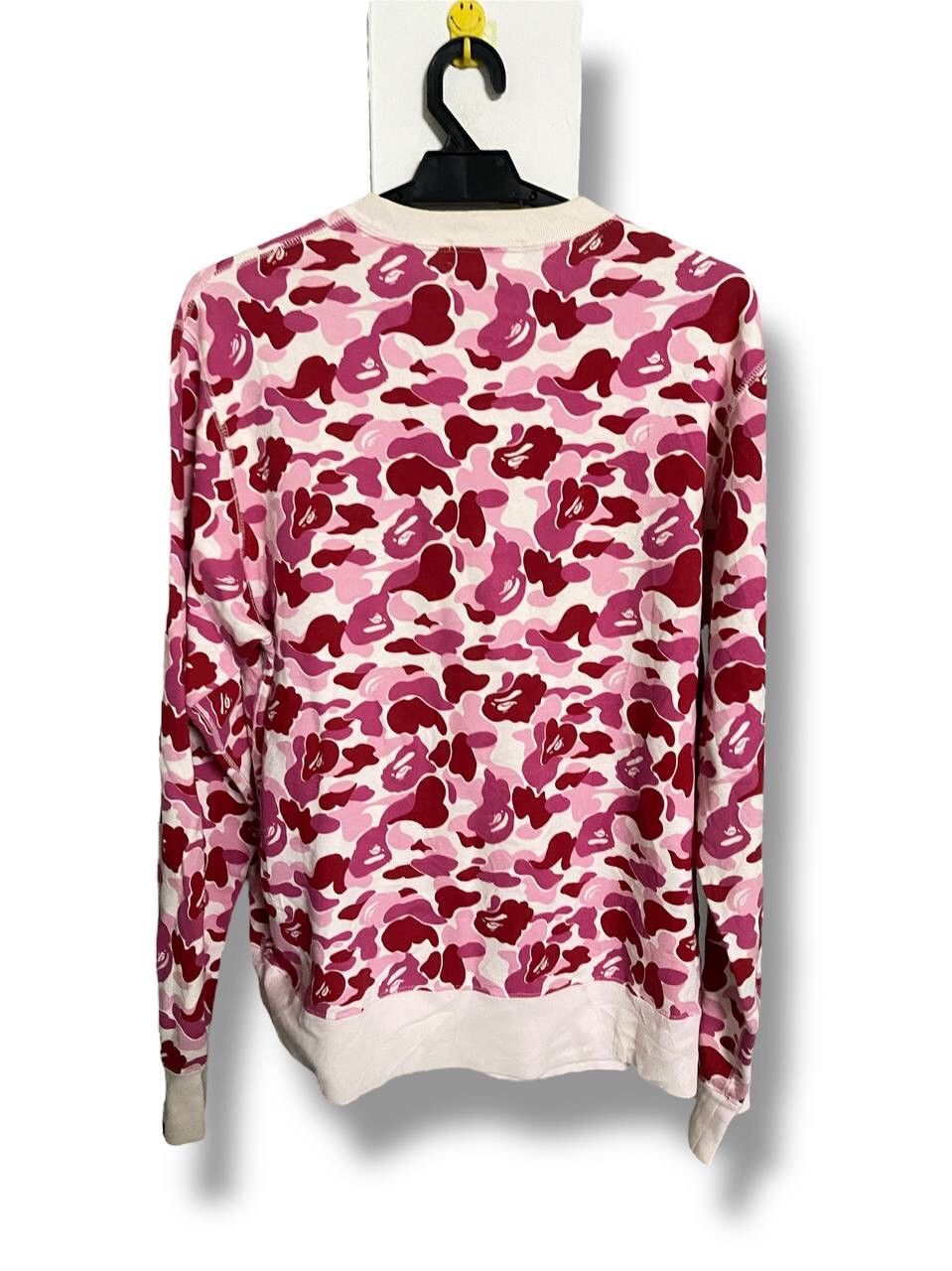 Bape A Bathing Ape Bape Crewneck Pink Camo Sweatshirt Size US L / EU 52-54 / 3 - 2 Thumbnail