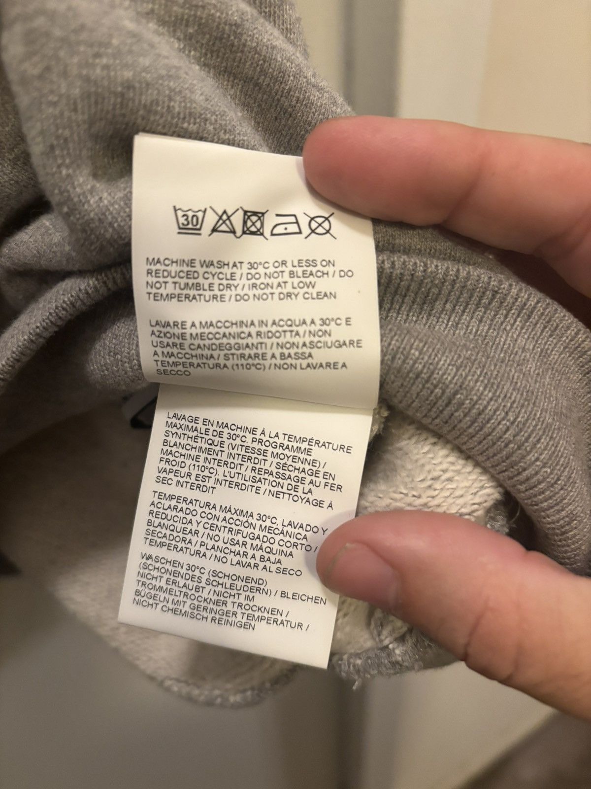 Off-White VIRGIL ABLOH CREWNECK SWEATER Size US XL / EU 56 / 4 - 6 Thumbnail