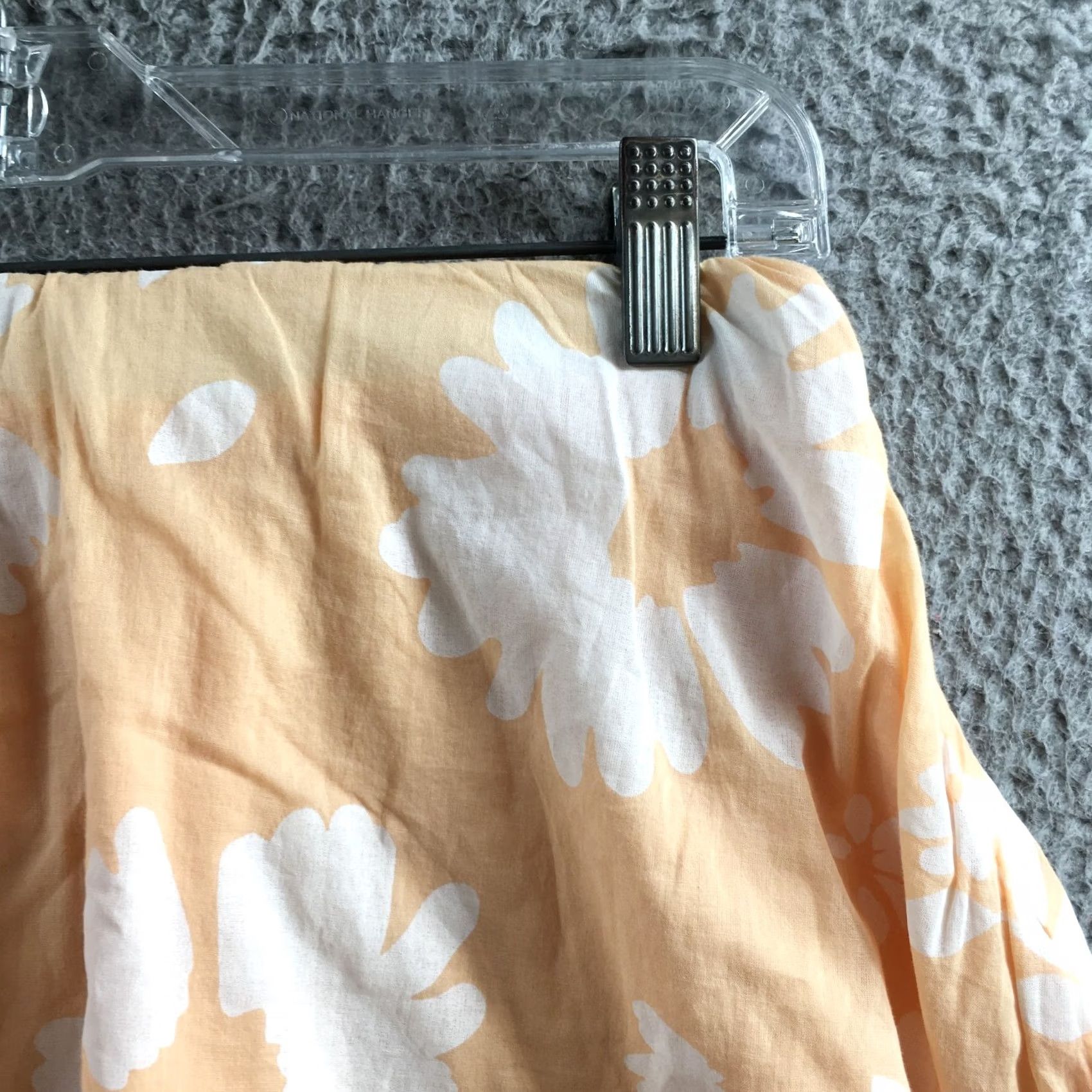 American Eagle Outfitters American Eagle Outfitters Mini Skirt Womens S Orange Floral Print Elastic Waist Size 28" / US 6 / IT 42 - 3 Thumbnail