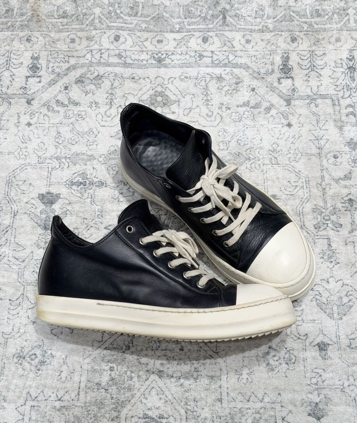Rick Owens Rick Owens Mainline 25SS Leather Low-Top "Big Converse" Size US 9.5 / EU 42-43 - 3 Thumbnail