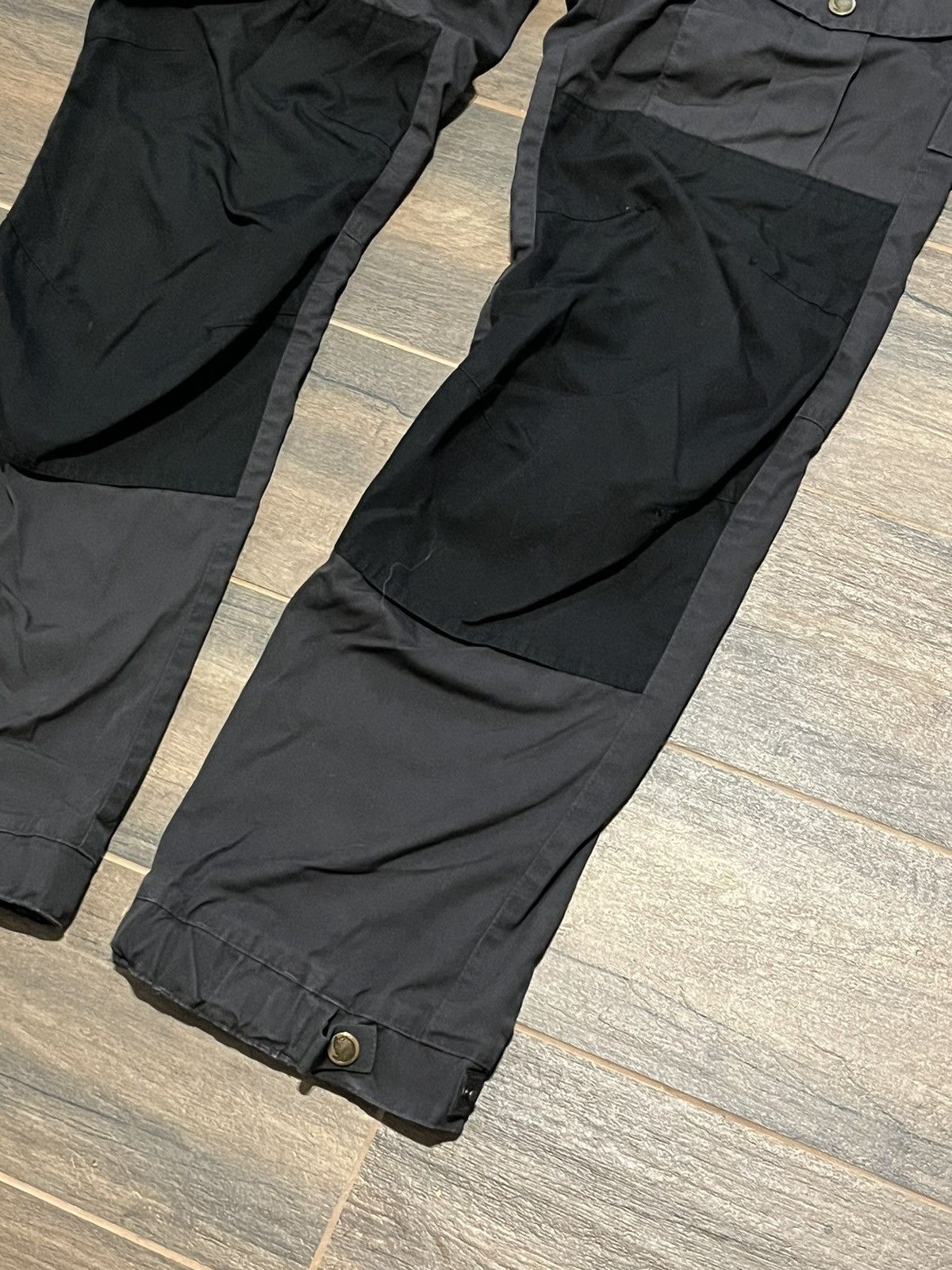 Fjallraven FJALLRAVEN Barents Pro G-1000 Pants Trousers Cargo 81761 Size US 28 / EU 44 - 3 Thumbnail