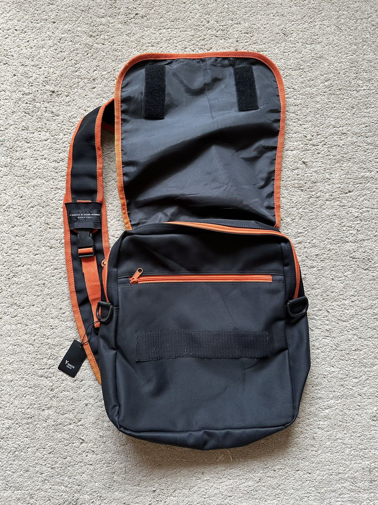 Yohji Yamamoto 2000s Yohji Yamamoto Pour Homme Yssac Crossbody Bag Size ONE SIZE - 5 Thumbnail