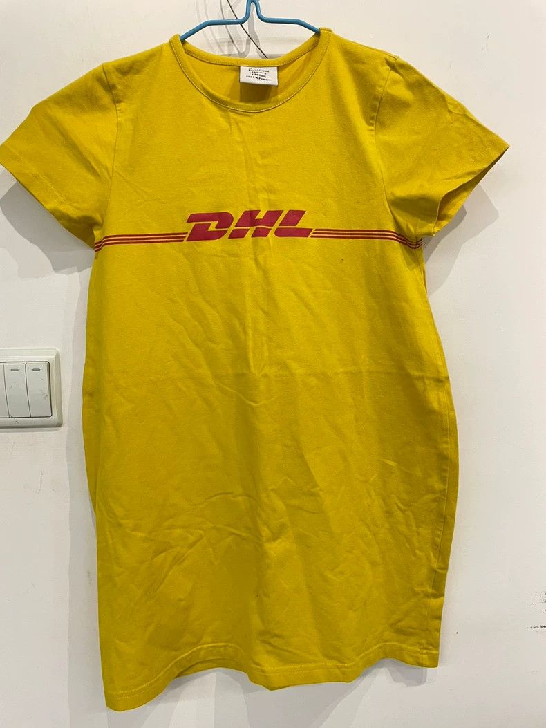 Vetements Vetements DHL Size US M / EU 48-50 / 2 - 1 Thumbnail