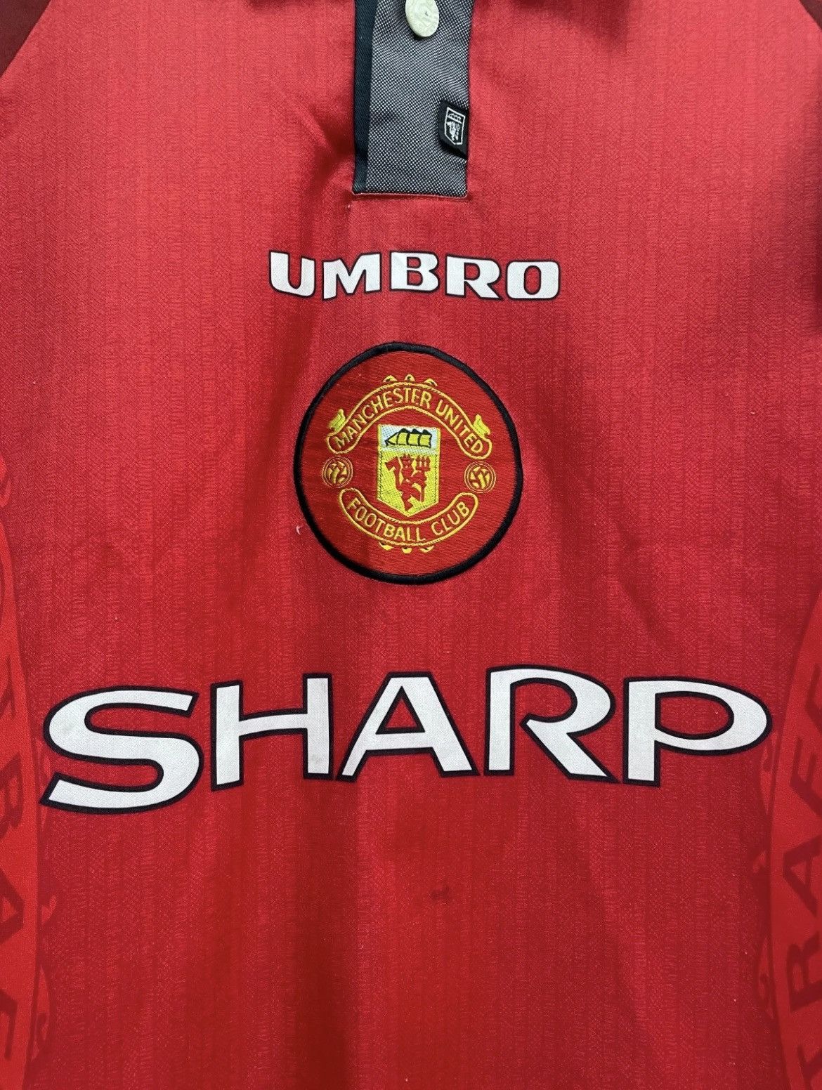 Umbro Manchester United 1996/1998 Home Umbro Football Shirt Jersey Size US XS / EU 42 / 0 - 3 Thumbnail