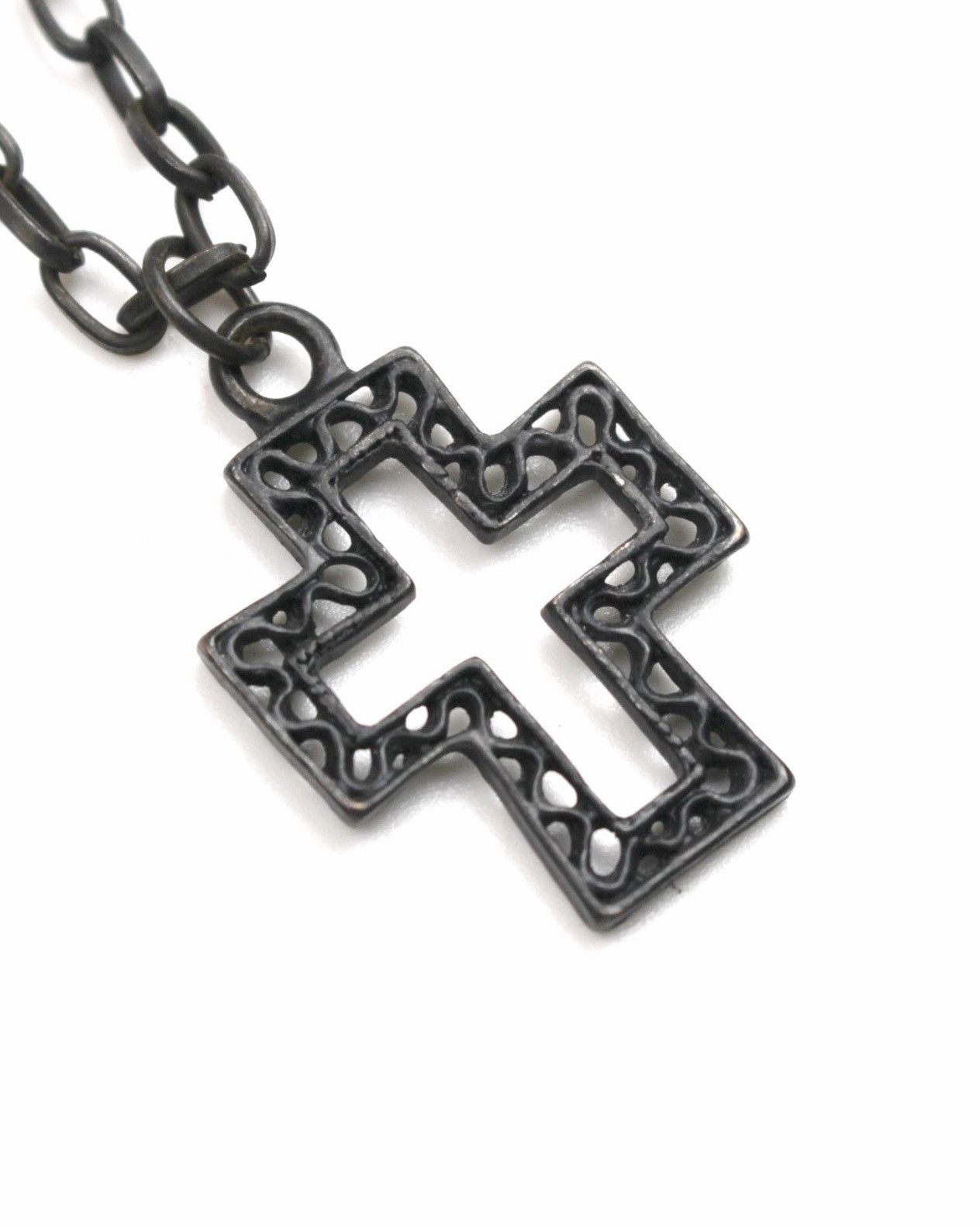 If Six Was Nine 2000S JAPANESE MADE GOTHIC FILIGREE CROSS NECKLACE Size ONE SIZE - 2 Thumbnail