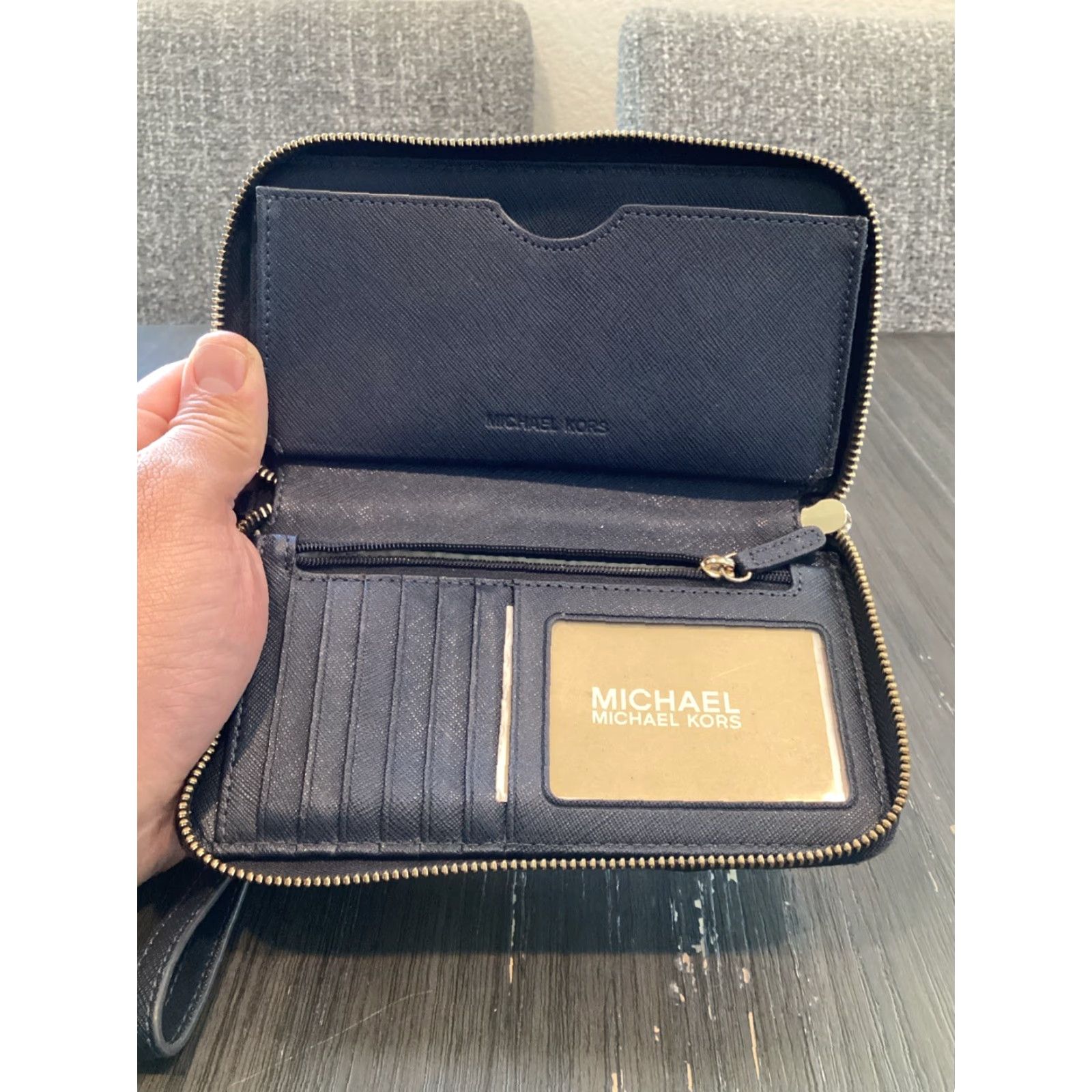 Michael Kors Michael Kors Jet Set Travel Wallet Case Zip-Around Leather Brown Signature Womens Bag/Acessory Size ONE SIZE - 3 Thumbnail