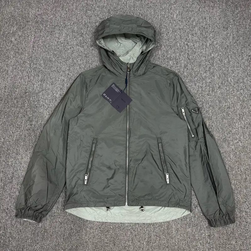 Prada Prada Men's Gray Nylon Light Jacket Size US M / EU 48-50 / 2 - 1 Thumbnail
