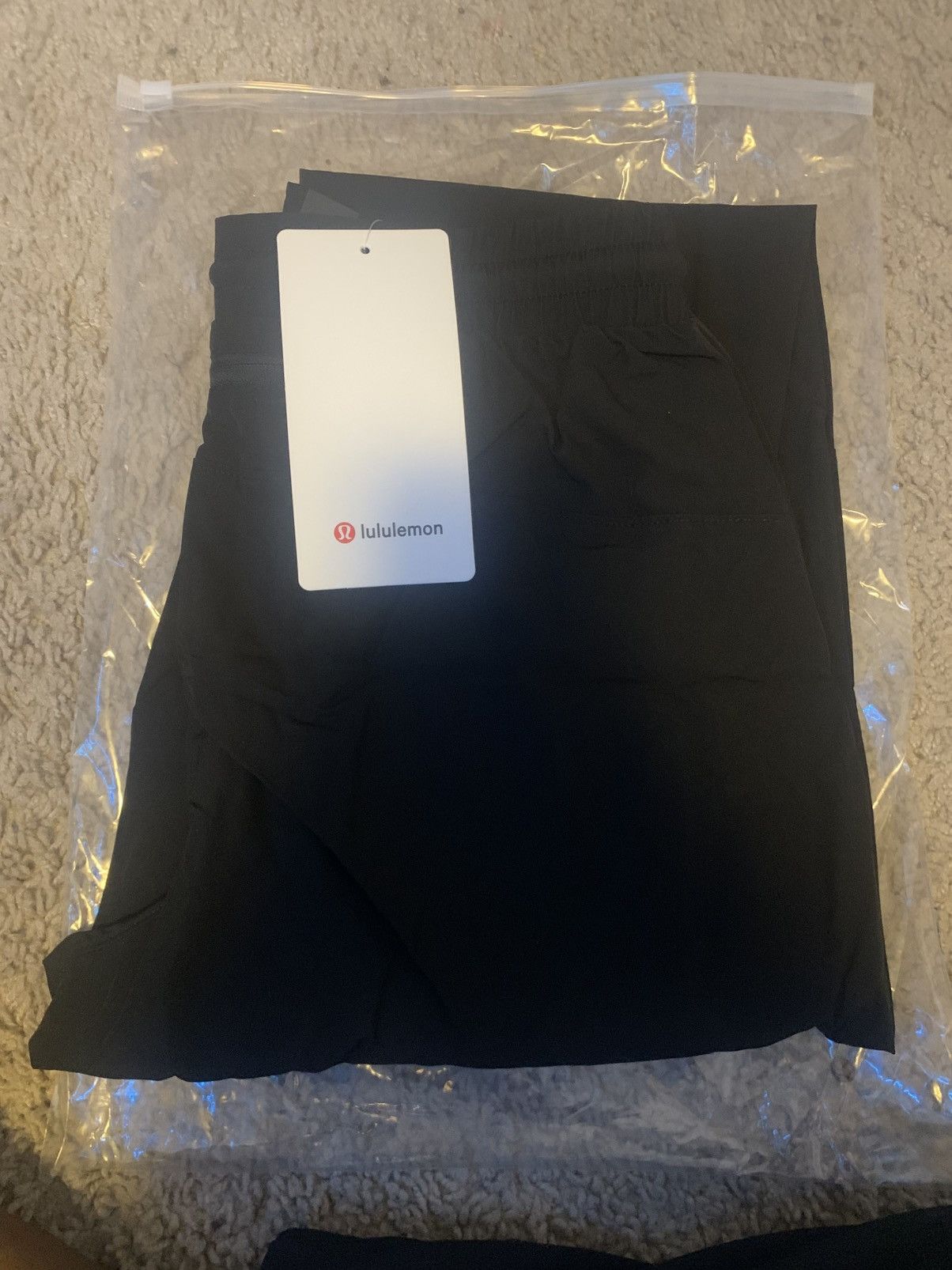 Lululemon Lululemon Men’s Joggers Size US 30 / EU 46 - 2 Thumbnail