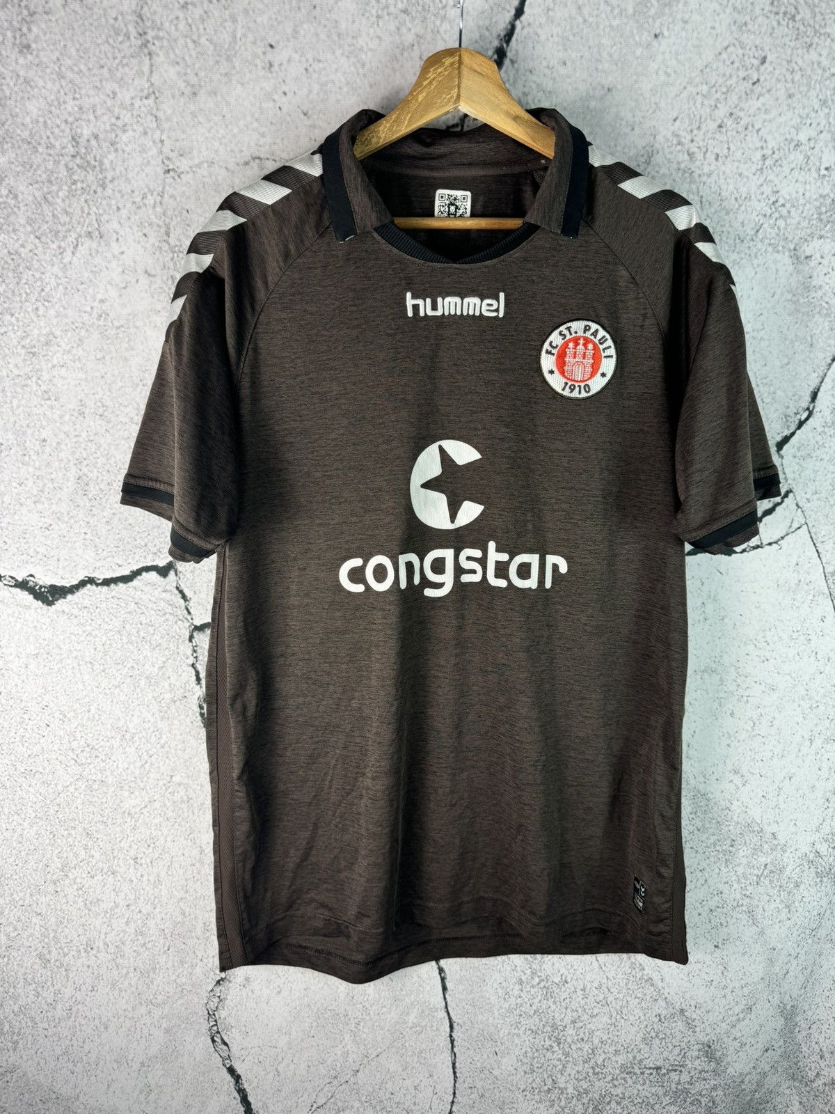 Other FC St.Pauli football jersey Skull Hummels Soccer hype y2k Size US L / EU 52-54 / 3 - 1 Thumbnail