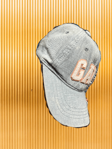 Gap Gap Adults Cotton Baseball Hat Cap Size ONE SIZE - 1 Thumbnail
