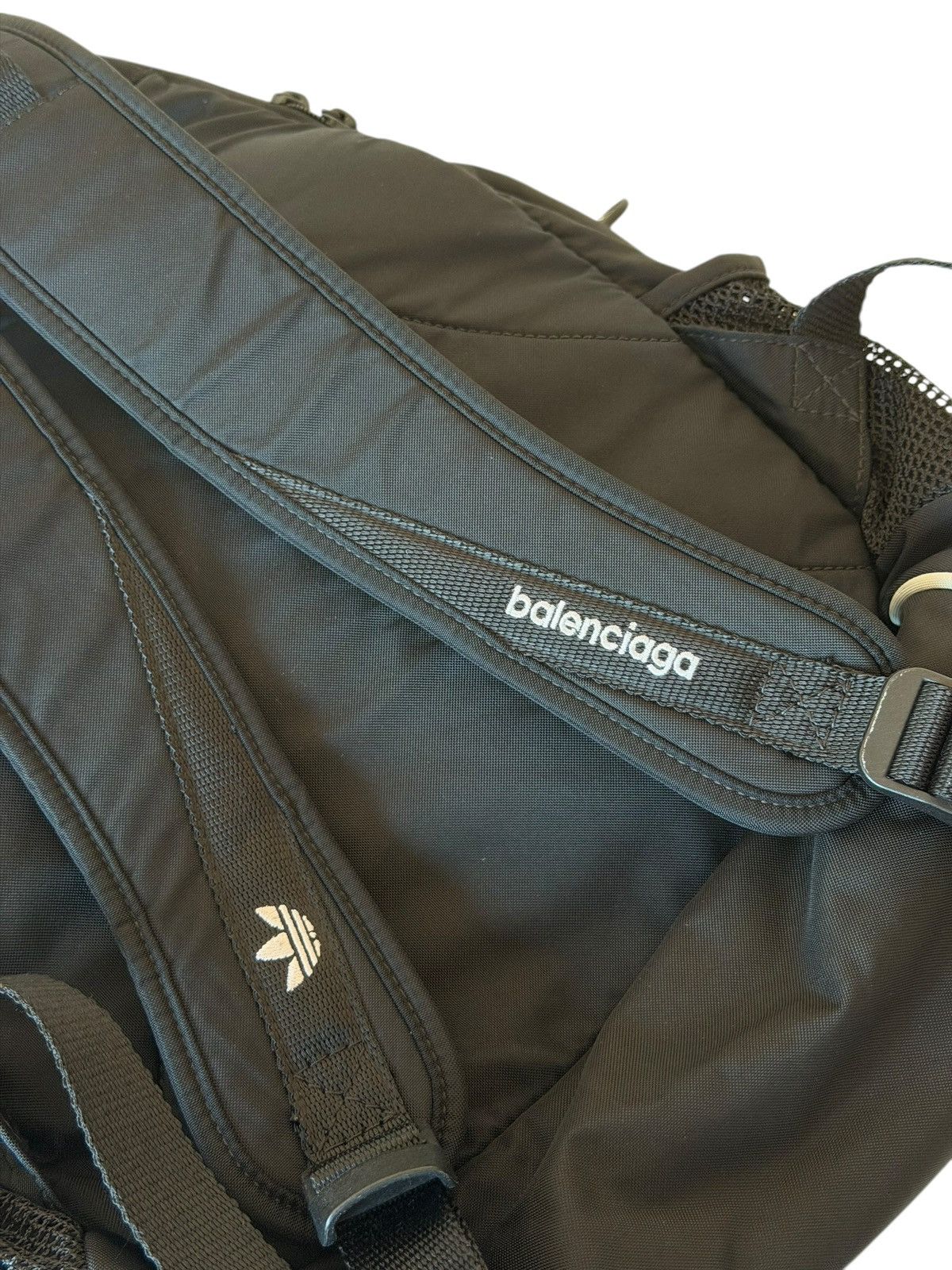 Adidas × Balenciaga *RARE* BALENCIAGA X ADIDAS BLUE SPORT BACKPACK STRIPES Size ONE SIZE - 4 Thumbnail