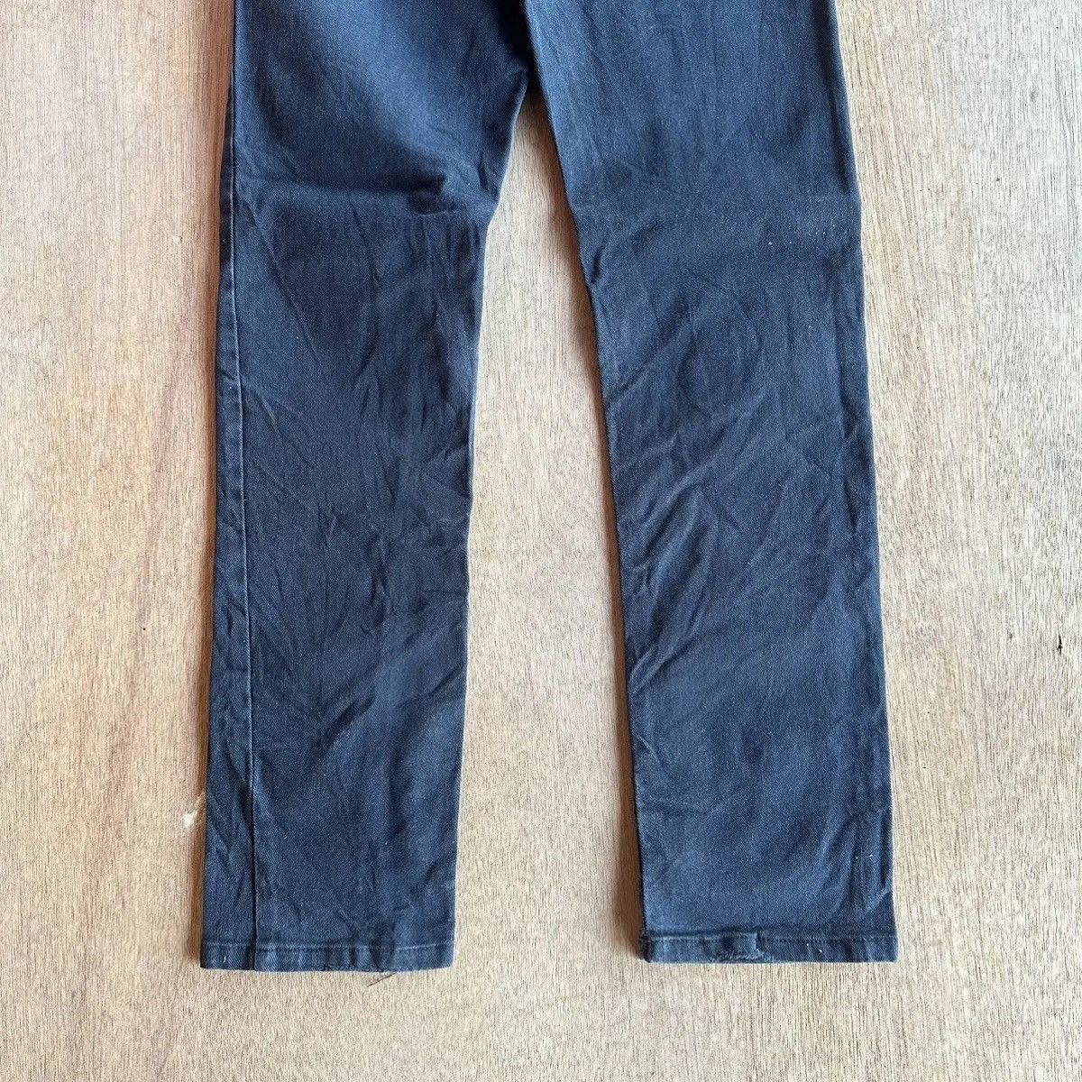 Cheap Monday CHEAP MONDAY JEANS 5-POCKET SUPER BLACK FADED PANTS W31 Size US 31 - 16 Thumbnail