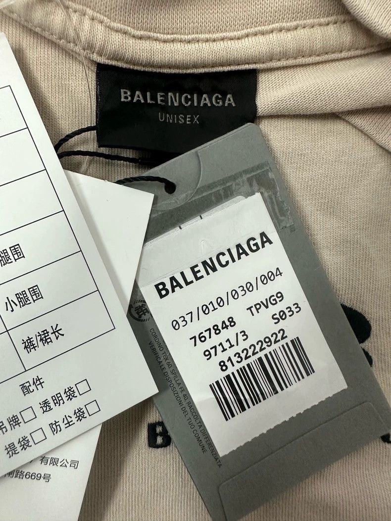 Balenciaga Balenciaga Monogrammed printed crewneck pullover T-shirt Size US L / EU 52-54 / 3 - 4 Thumbnail