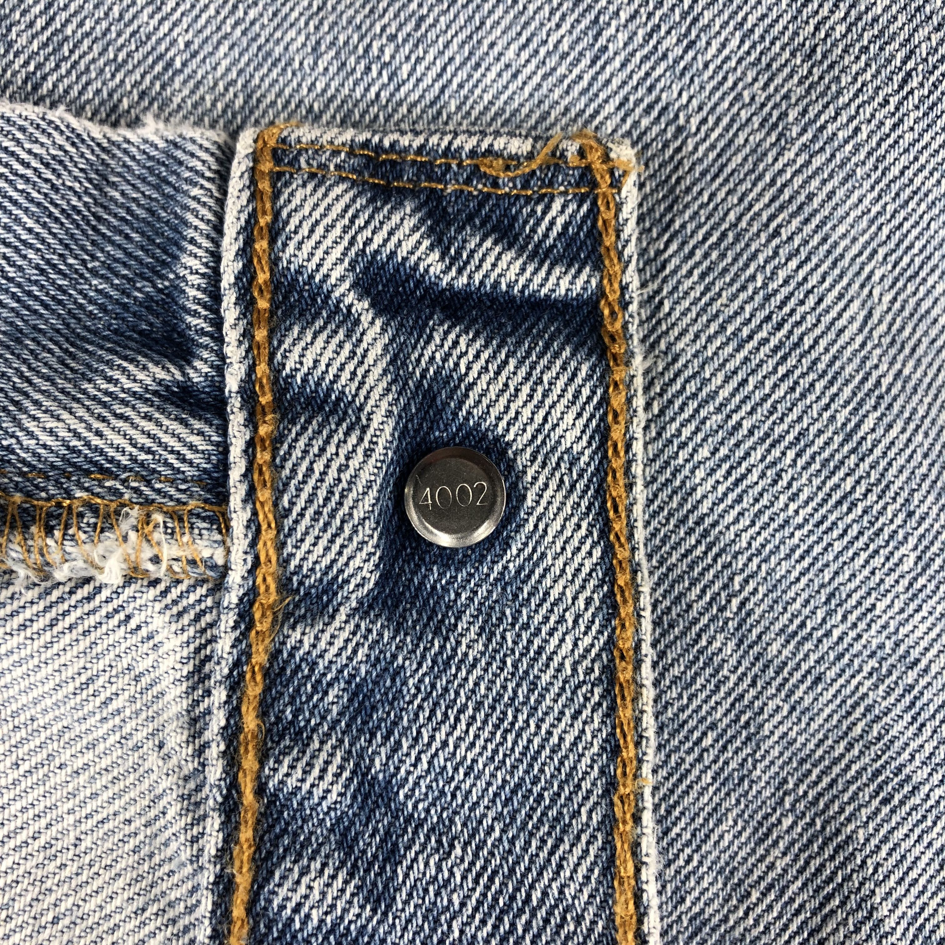 Levi's Vintage Light Wash Levis 505 Jeans-J1625 Size US 35 - 9 Thumbnail