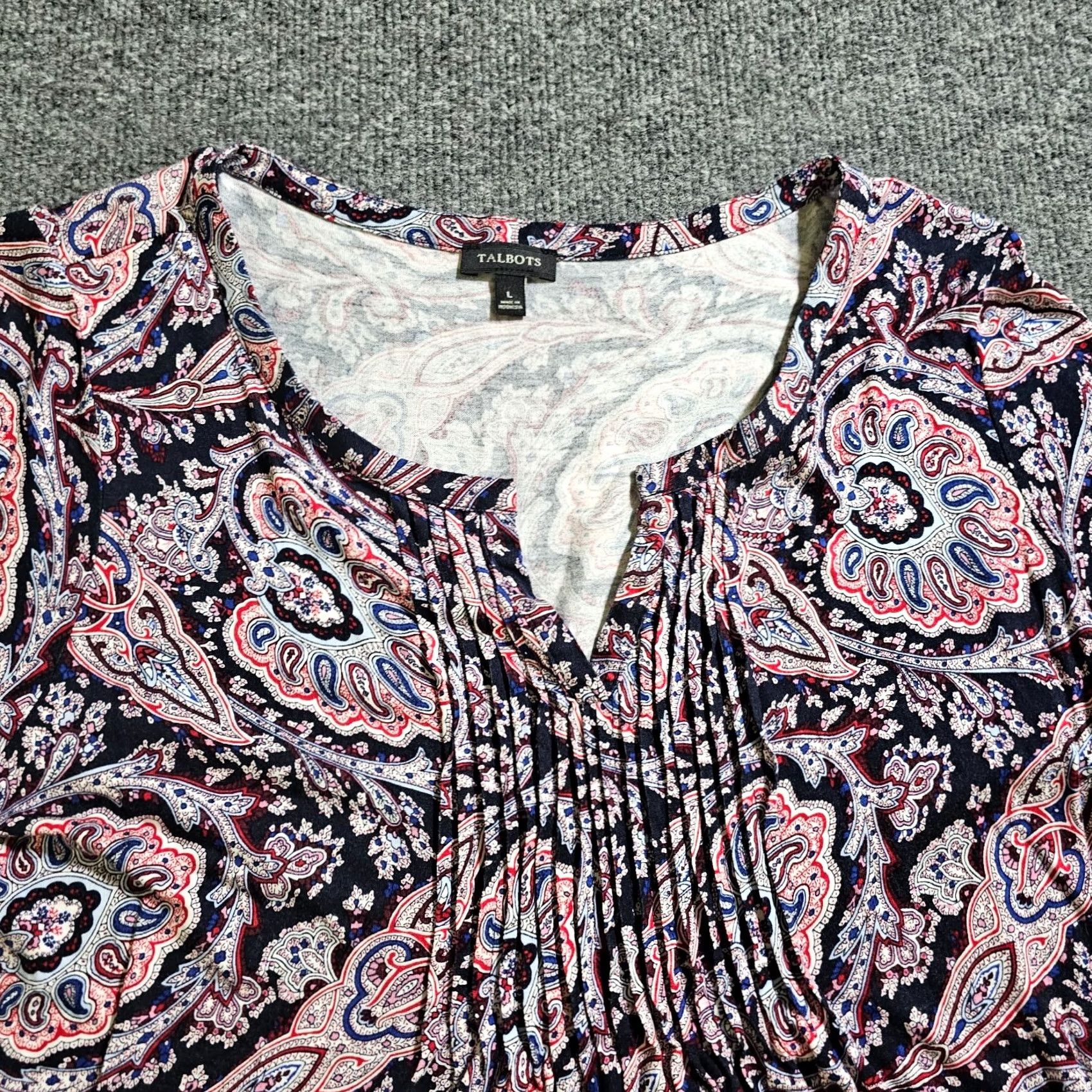 Talbots Talbots Top Women Large Black Red Paisley 3/4 Sleeve V-Neck Pleats Casual Career Shirt Size L / US 10 / IT 46 - 2 Thumbnail