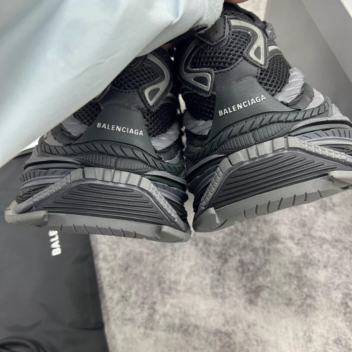 Balenciaga Balenciaga 16XL Thick Sole Dad Shoe 43 New Unused Size US 10 / EU 43 - 5 Thumbnail