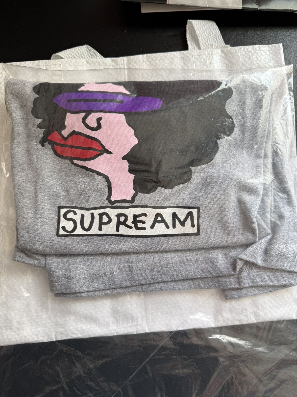 Supreme Supreme Gonz Tee FW17 NWT Size US L / EU 52-54 / 3 - 3 Thumbnail