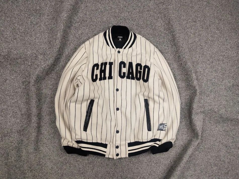 Other Vintage Chicago USA Champions Logo Patch Beige Bomber Jacket Size US S / EU 44-46 / 1 - 1 Thumbnail