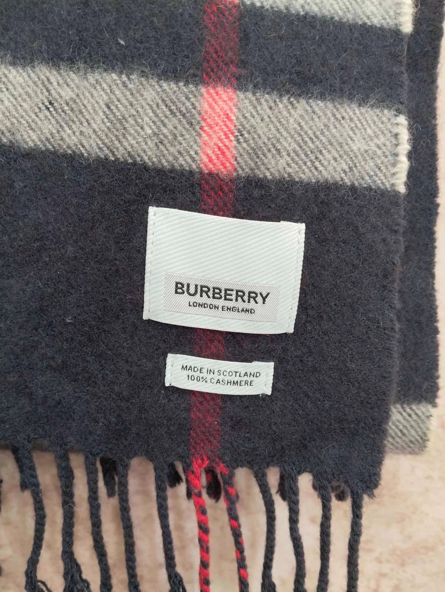 Burberry BURBERRY Classic Check Cashmere Scarf 95 New Size ONE SIZE - 3 Thumbnail