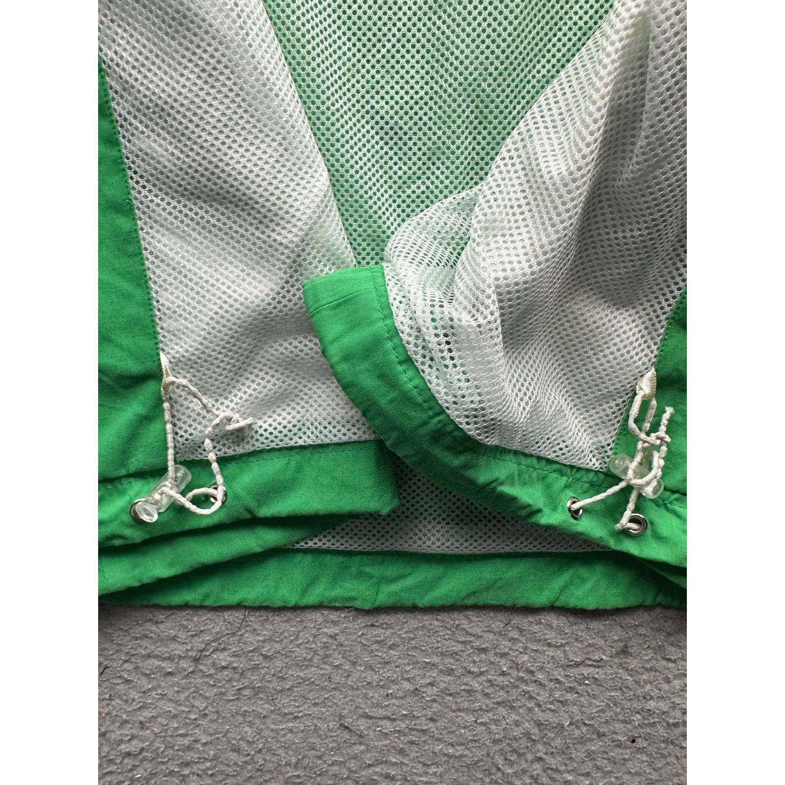 Lilly Pulitzer Lilly Pulitzer Windbreaker Mesh Lined Jacket Womens S Green Size S / US 4 / IT 40 - 13 Thumbnail