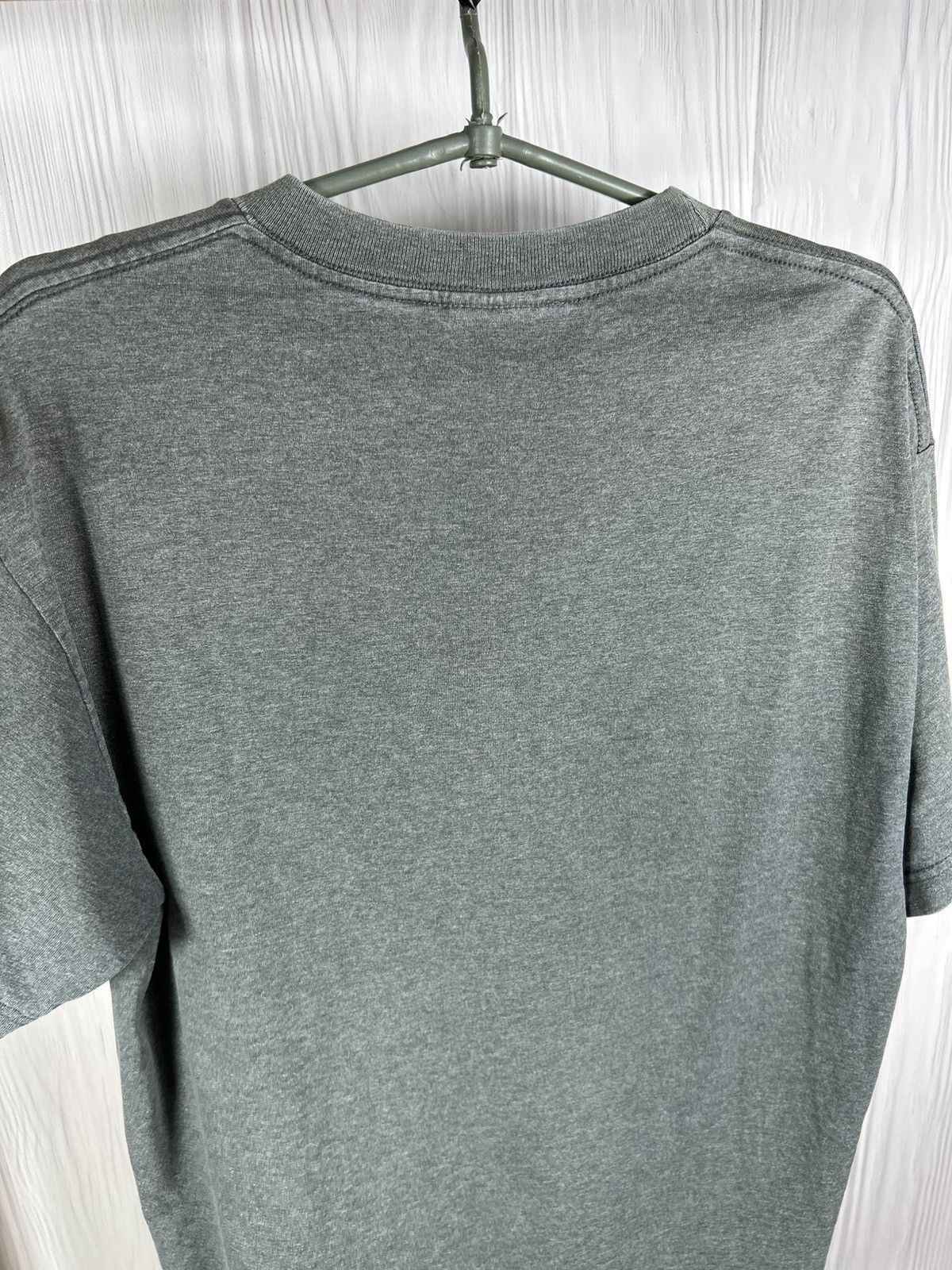 Vintage Vintage Planet Earth Skateboarding USA T-Shirt Size L Size US L / EU 52-54 / 3 - 13 Thumbnail