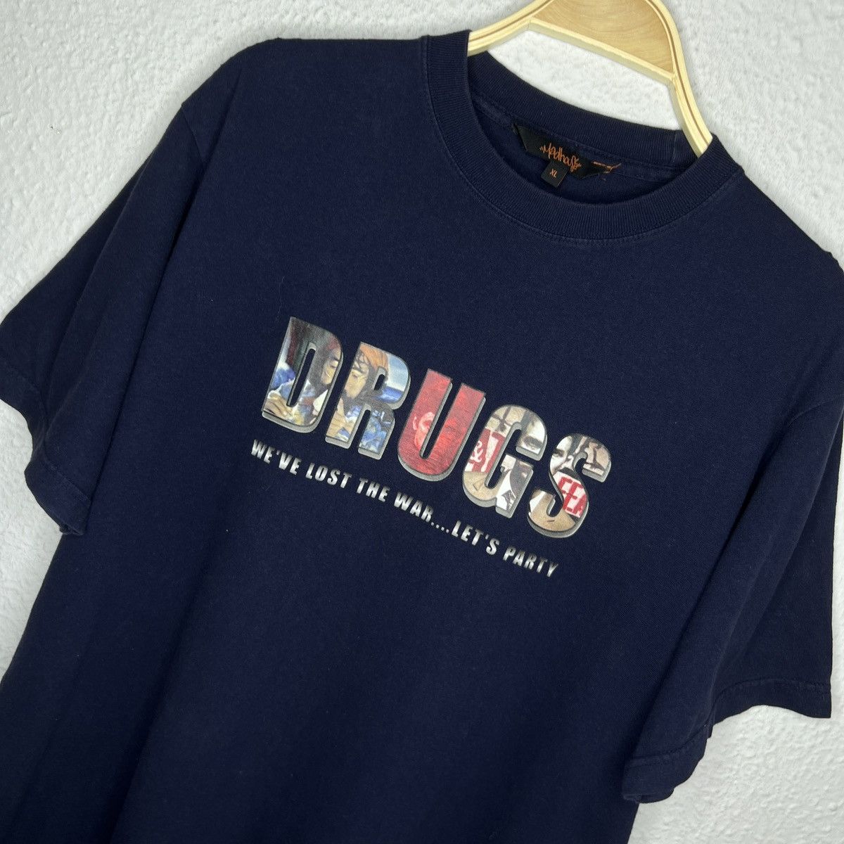 Band Tees × Vintage Vintage Y2K Humor Crazy Funny Tshirt Tee Drugs Rare Hype Size US XL / EU 56 / 4 - 2 Thumbnail