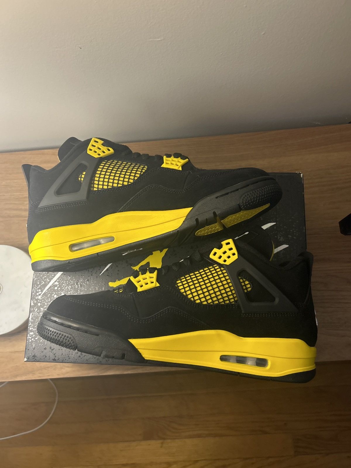 Jordan Brand Jordan 4 thunder Size US 10 / EU 43 - 3 Thumbnail