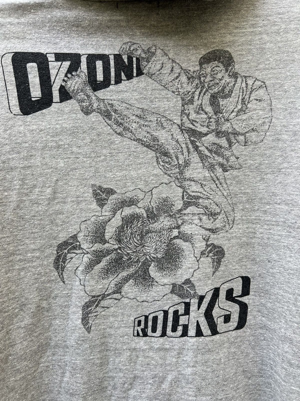 Vintage Vintage 90s Ozone Rocks Japan Grey Hoodie Sweater Size US M / EU 48-50 / 2 - 2 Thumbnail