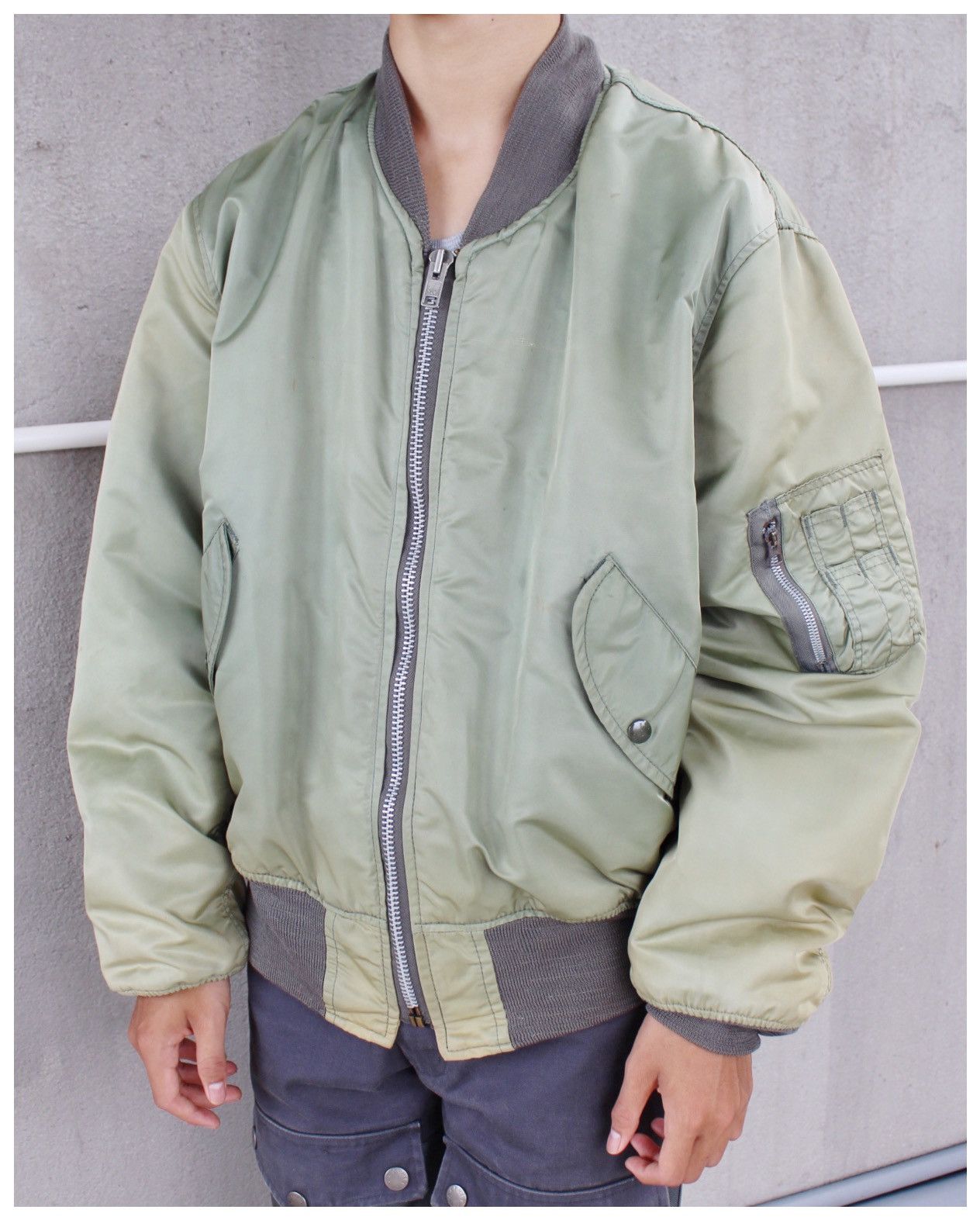 Vintage 1990S USA MADE MA-1 BOMBER JACKET Size US L / EU 52-54 / 3 - 3 Thumbnail