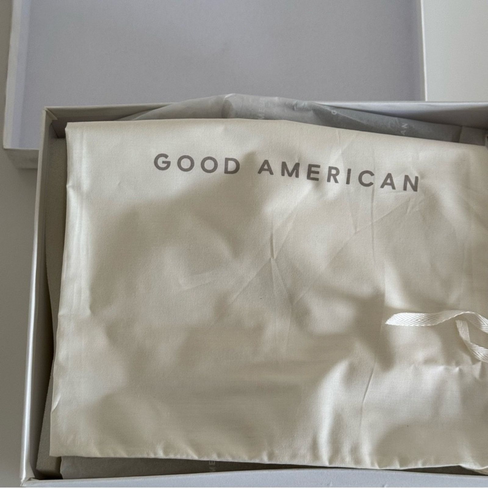 Good American NEW! Good American Heels, Size 9,5 Satin Black with Crystals Size US 9.5 / IT 39.5 - 13 Thumbnail