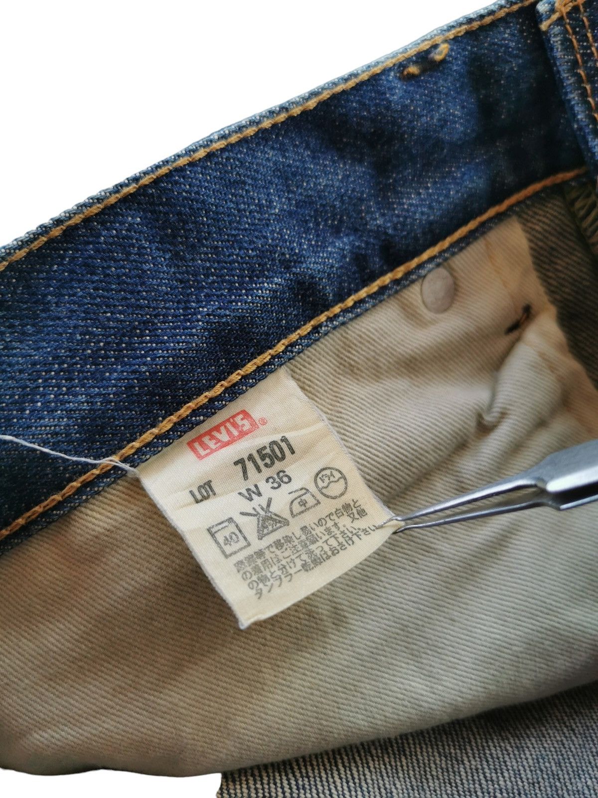 Levi's Levis Vintage Clothing 501 Lot 71506 Selvedge Denim Jeans Size US 33 - 11 Thumbnail
