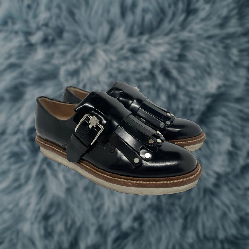 Vintage TOD'S Women’s Loafers Fringe Leather Black Made in Italy US 6 EU 36 Size US 6 / IT 36 - 1 Thumbnail